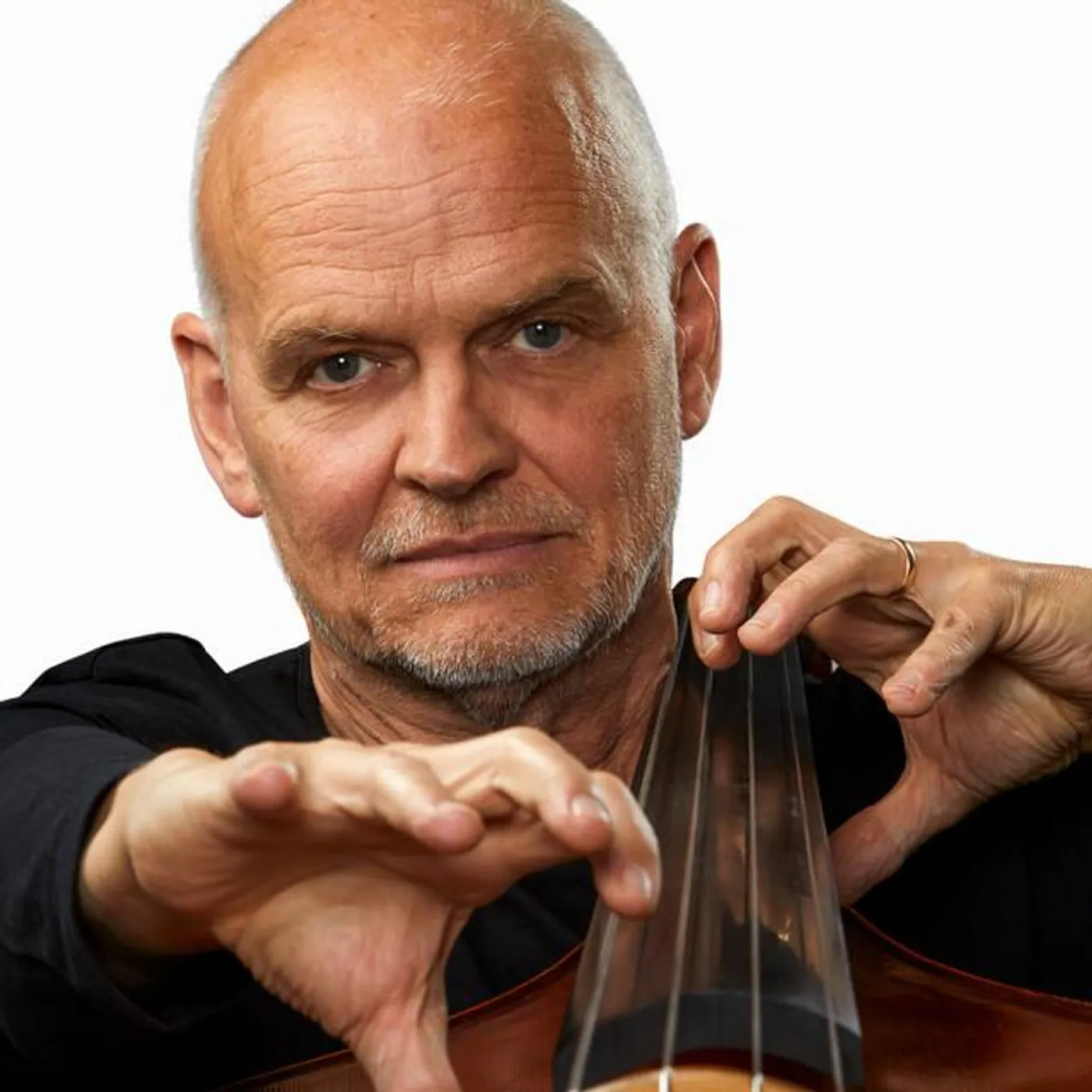 Lars Danielsson Brand Page