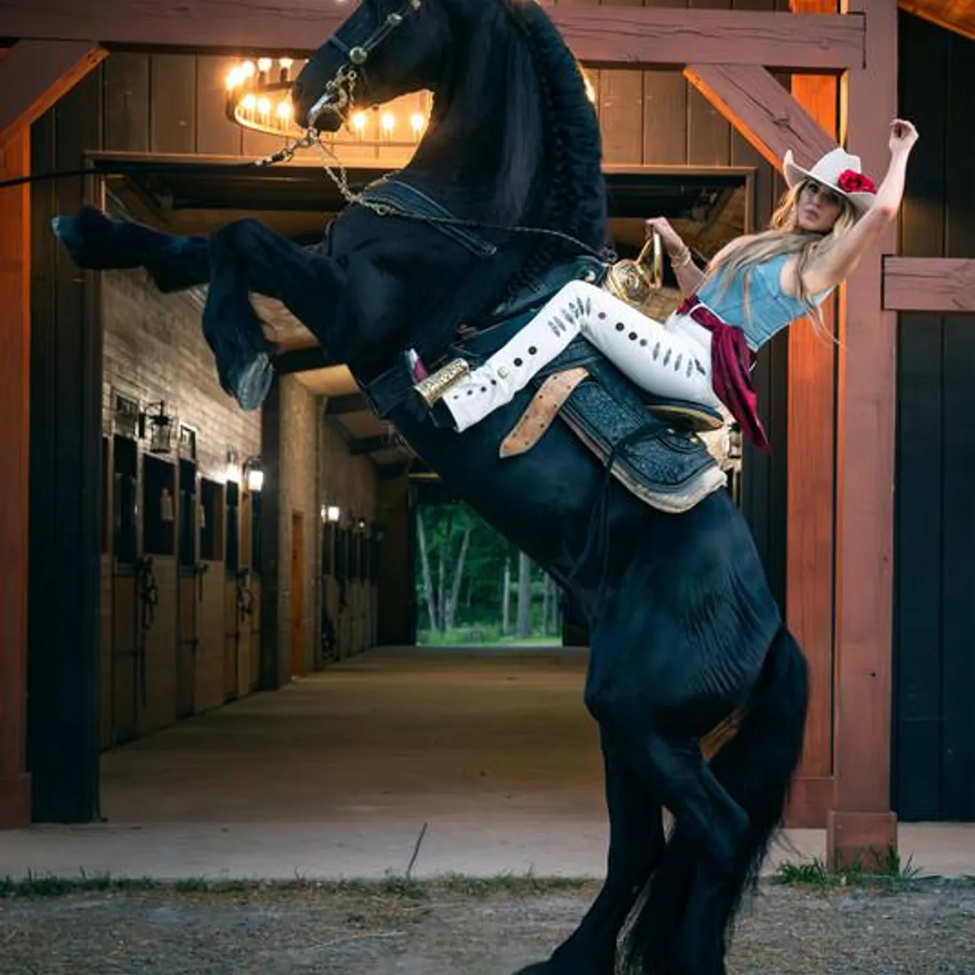 Leah Turner Brand Page