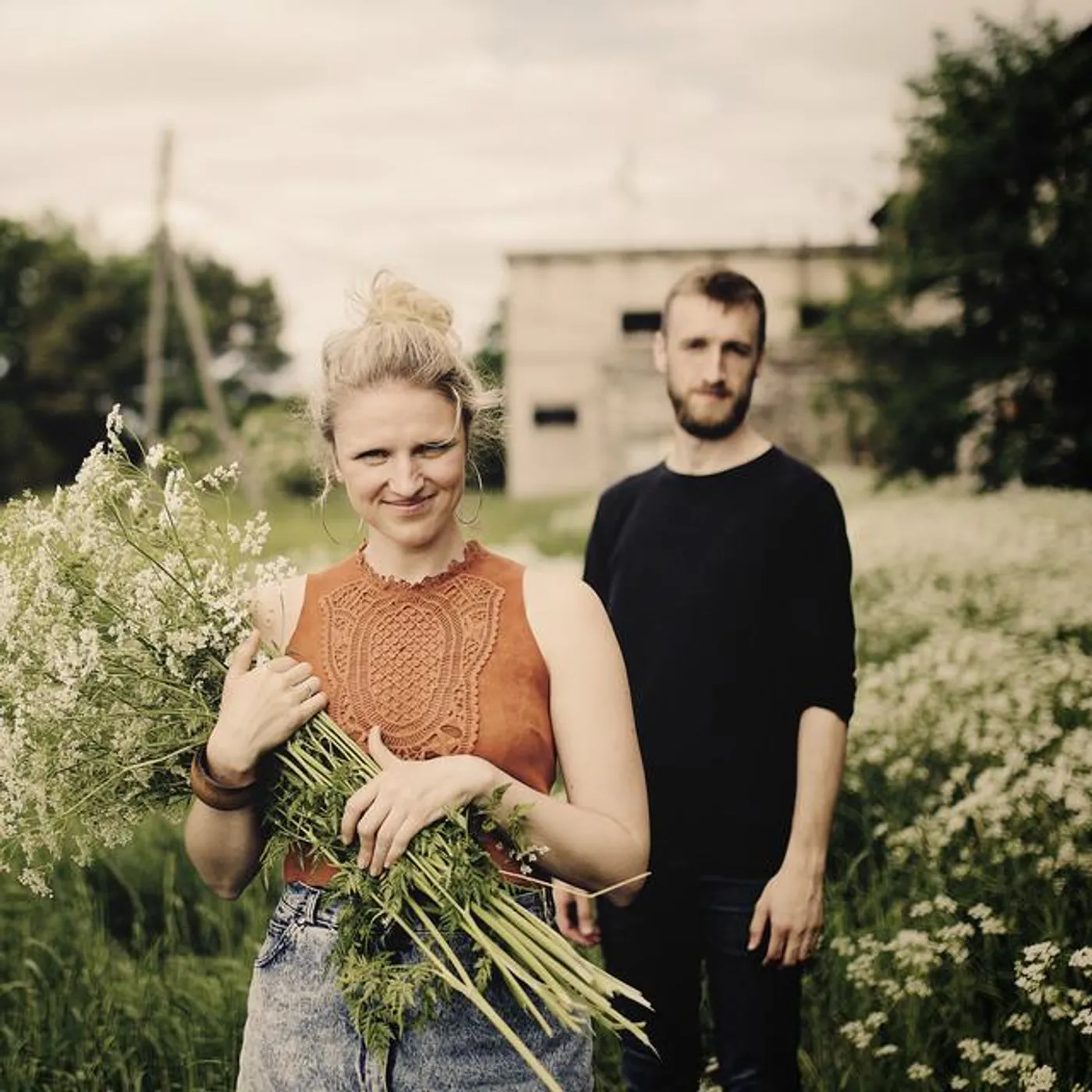 Leana & Hartwin Brand Page