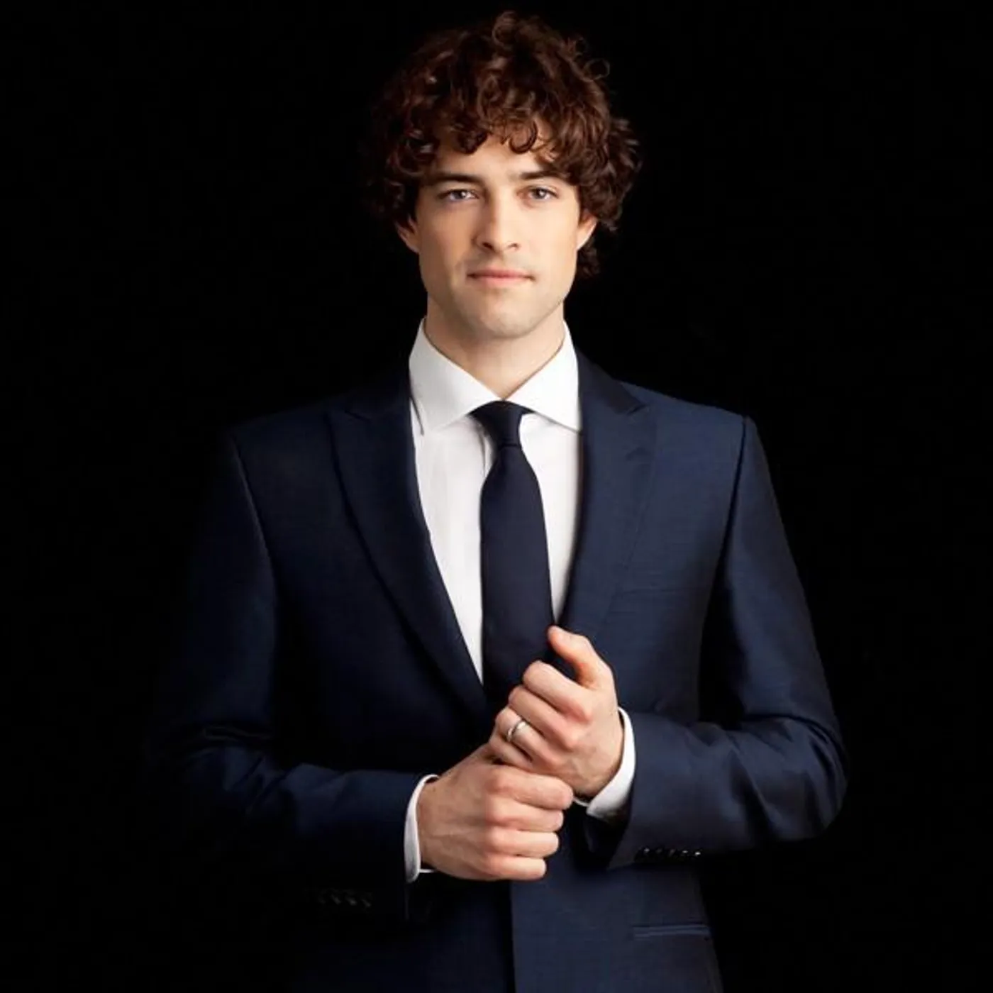 Lee Mead Brand Page