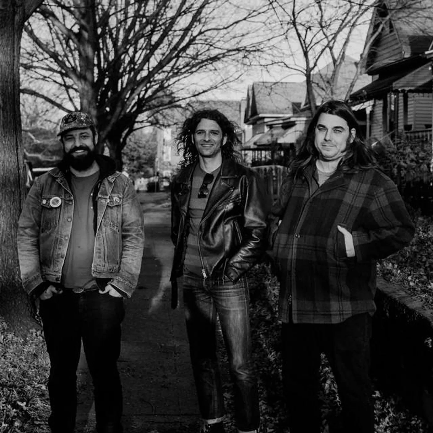 Lee Bains + The Glory Fires