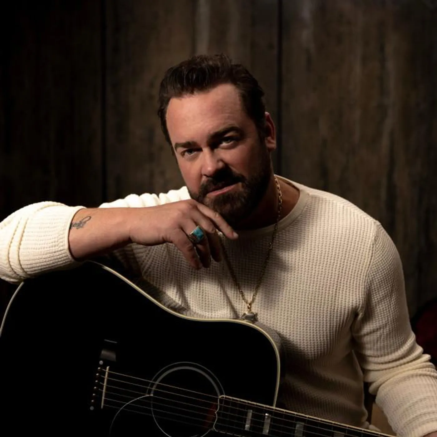 Lee Brice Brand Page