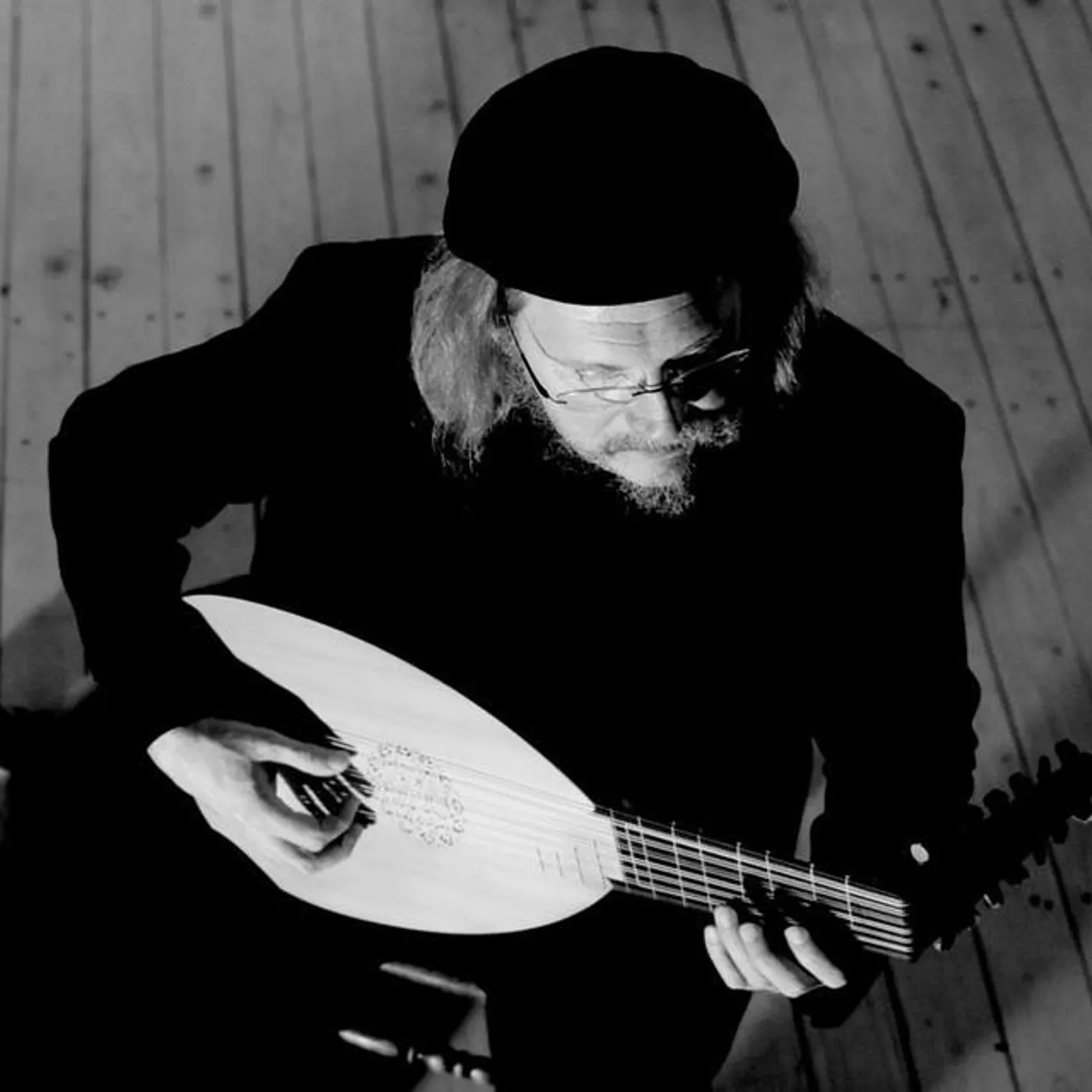 Lee Santana Brand Page