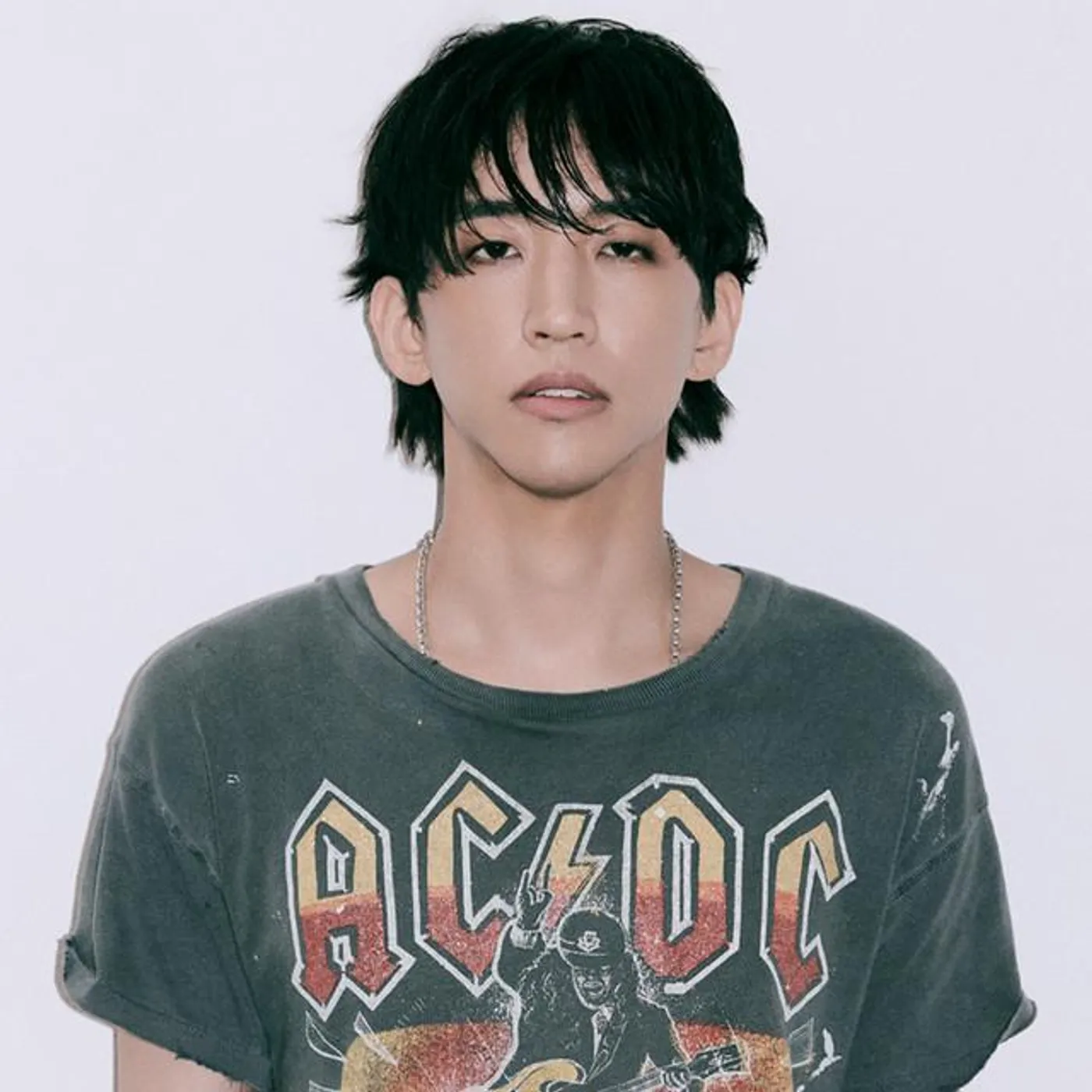 LEE SEUNG YOON Brand Page