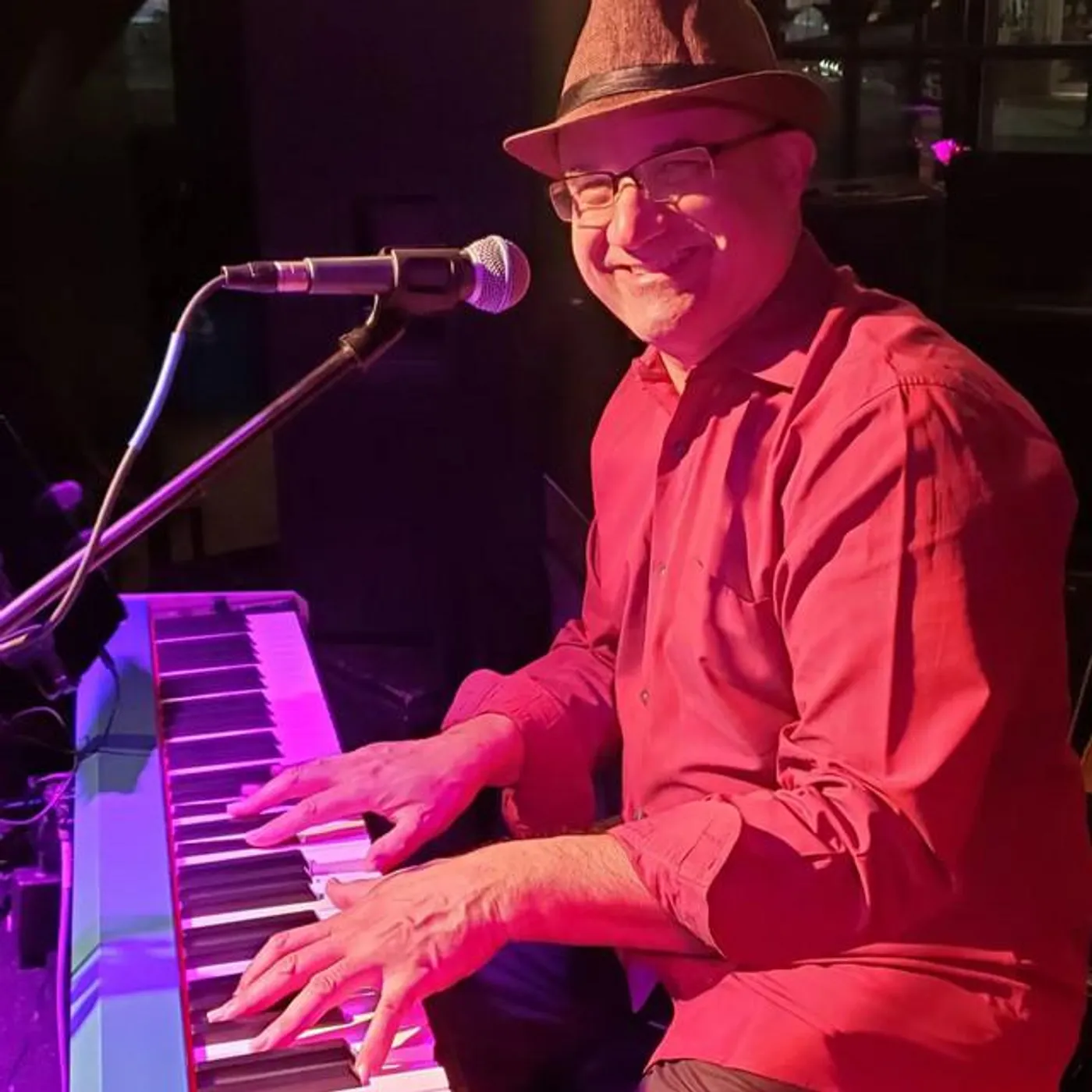 Leonardo Garcia Brand Page