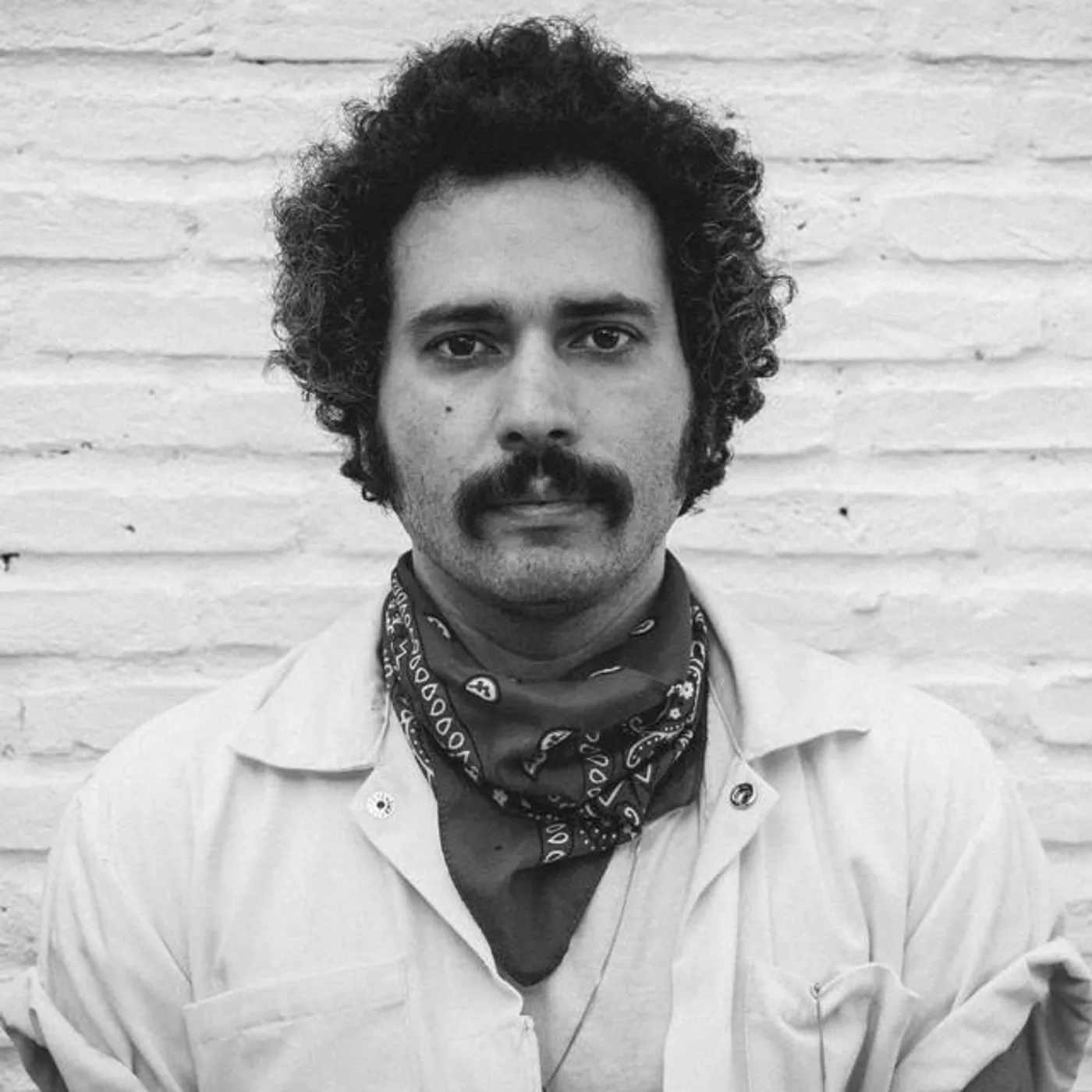 Leonardo Marques Brand Page