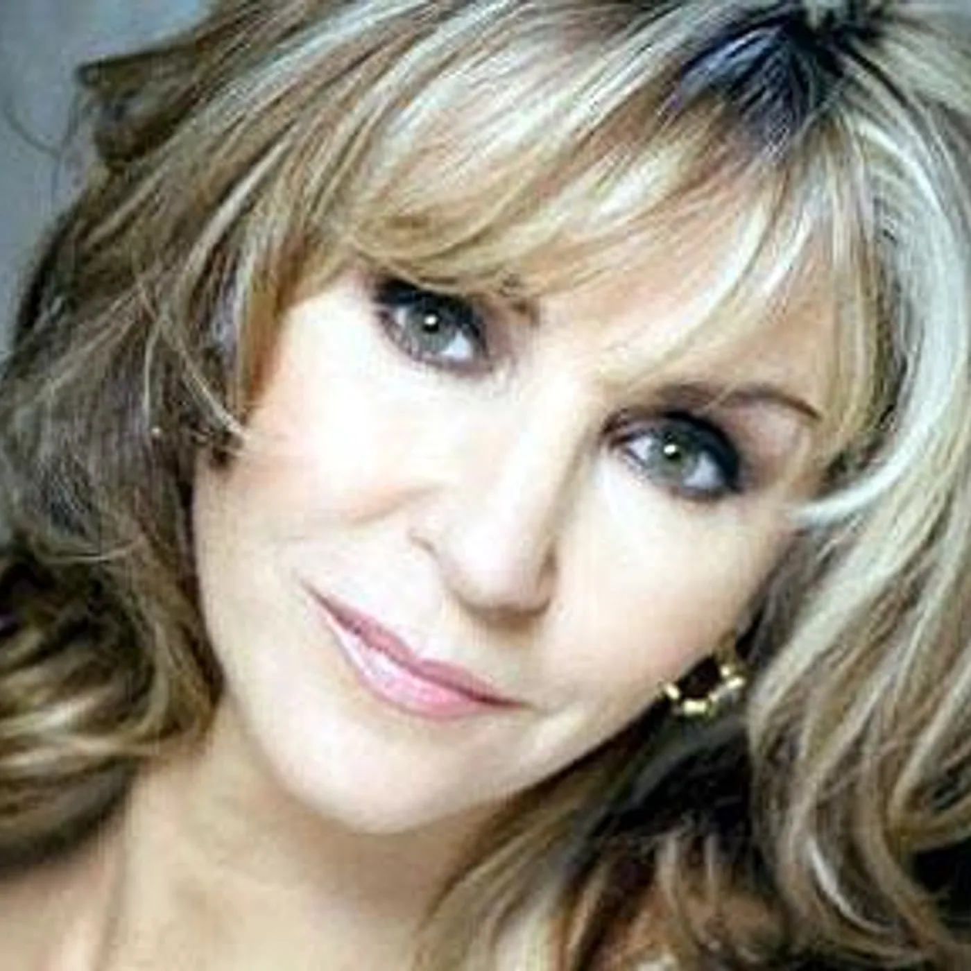 Lesley Garrett Brand Page