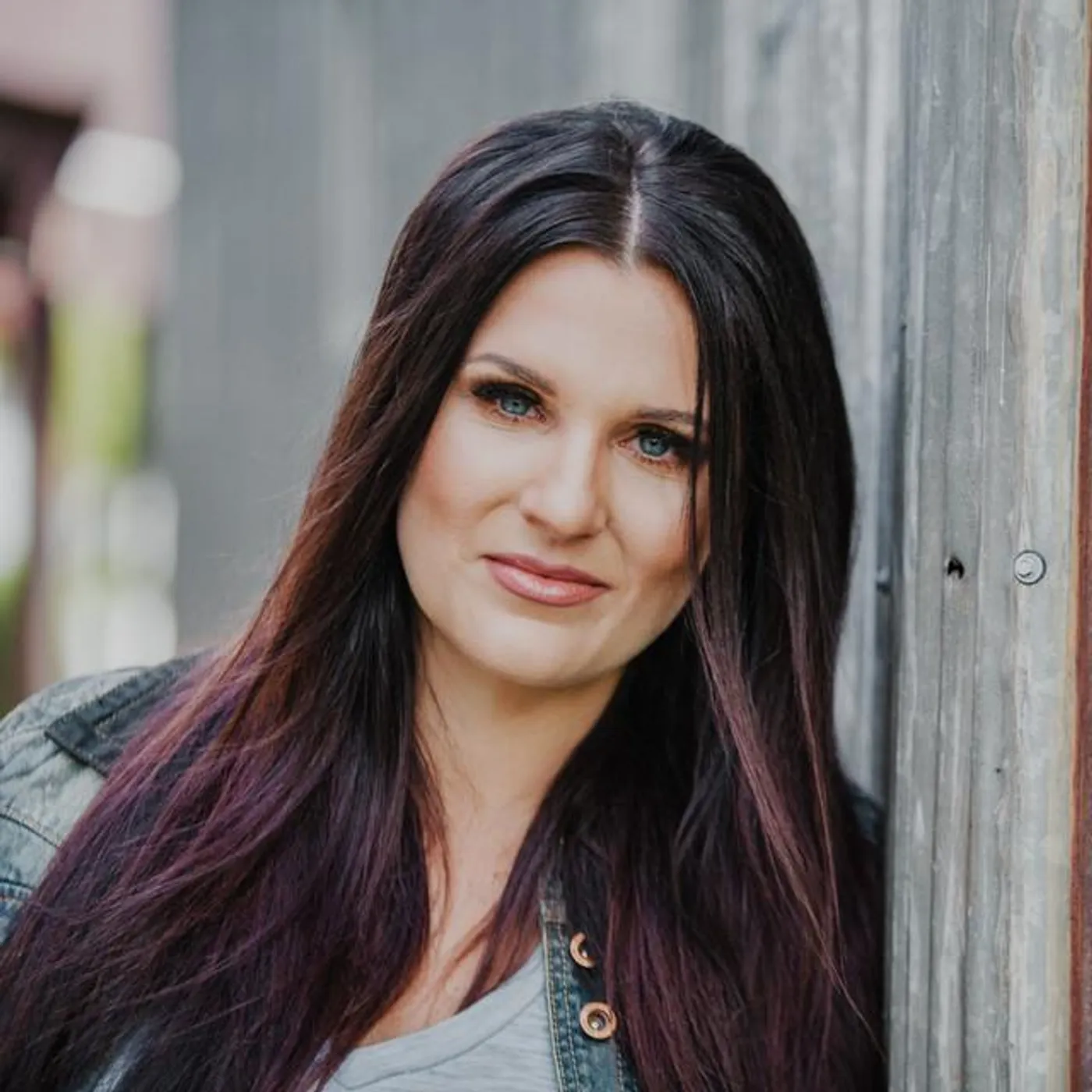 Liz Moriondo Brand Page