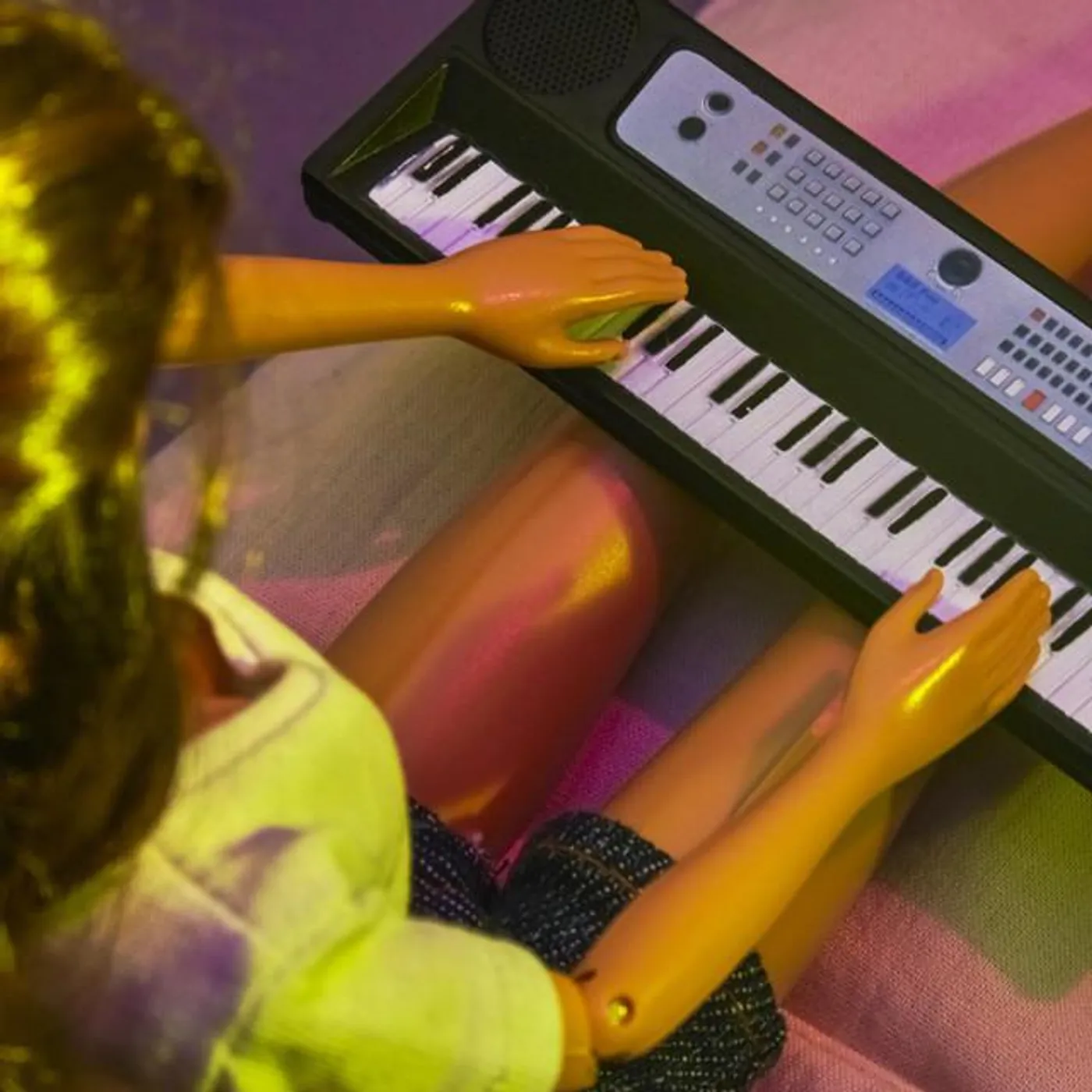 Lin Pesto Brand Page