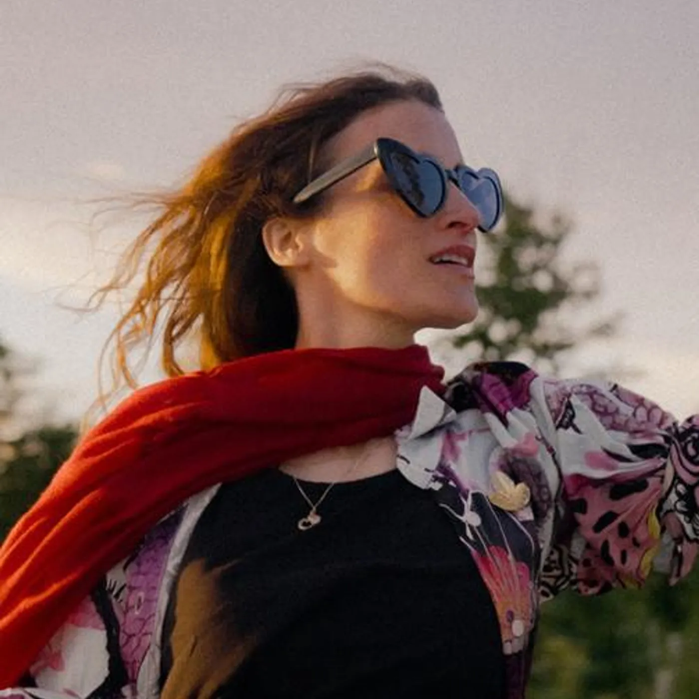 Lina Button Brand Page