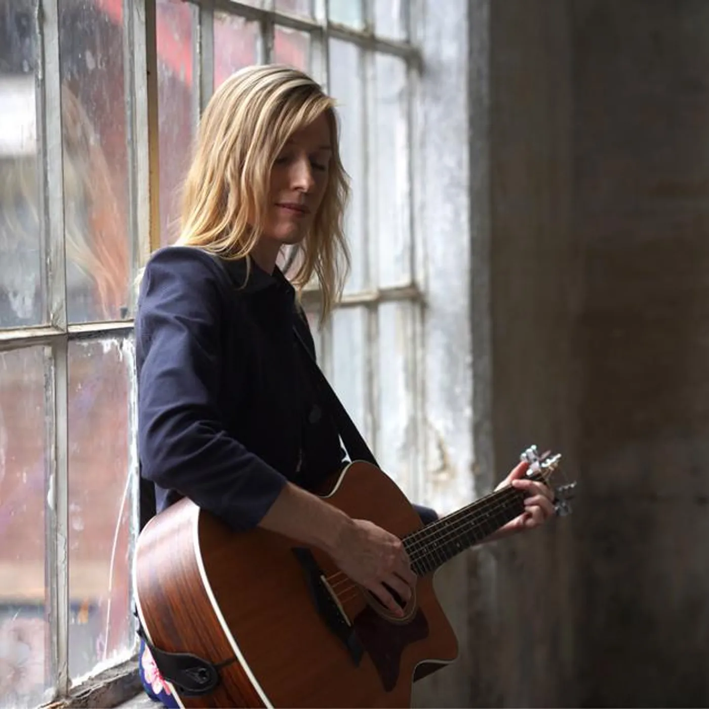 LINDA DRAPER Brand Page