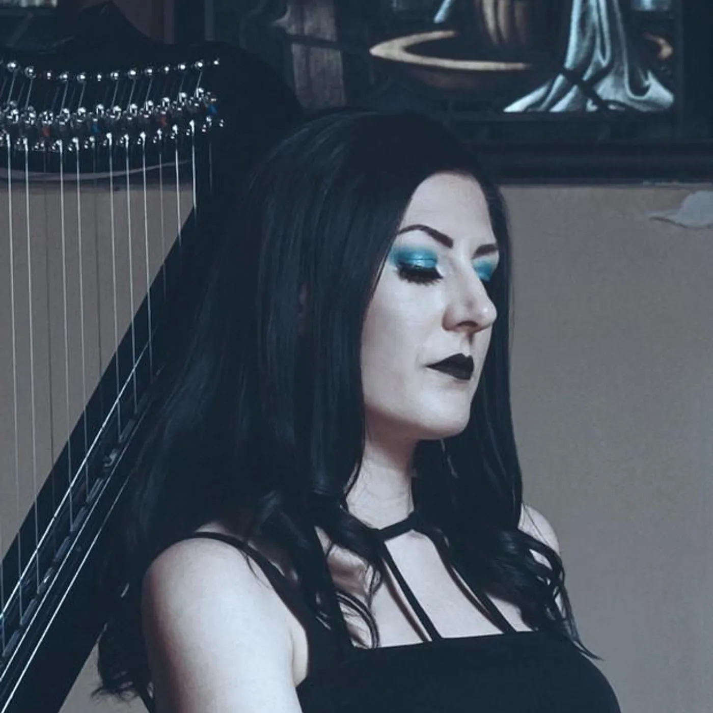 Lindsay Schoolcraft Brand Page