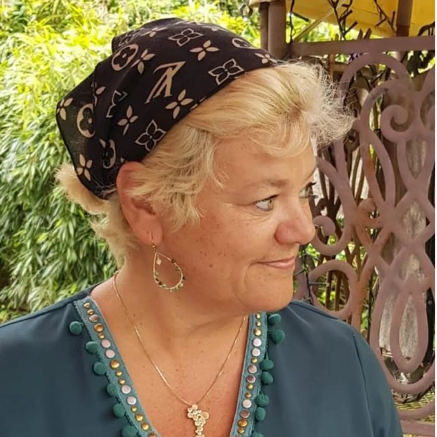 Line Adam Brand Page