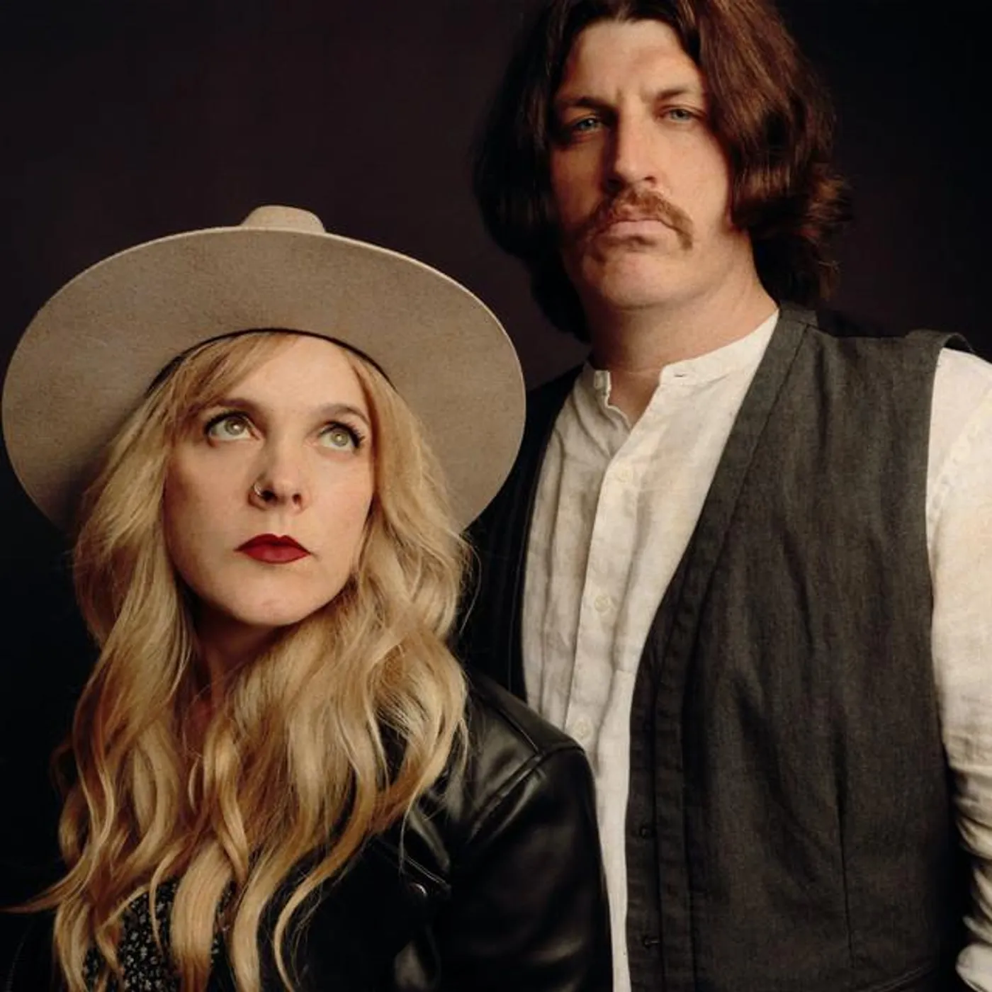 Linen Ray Brand Page