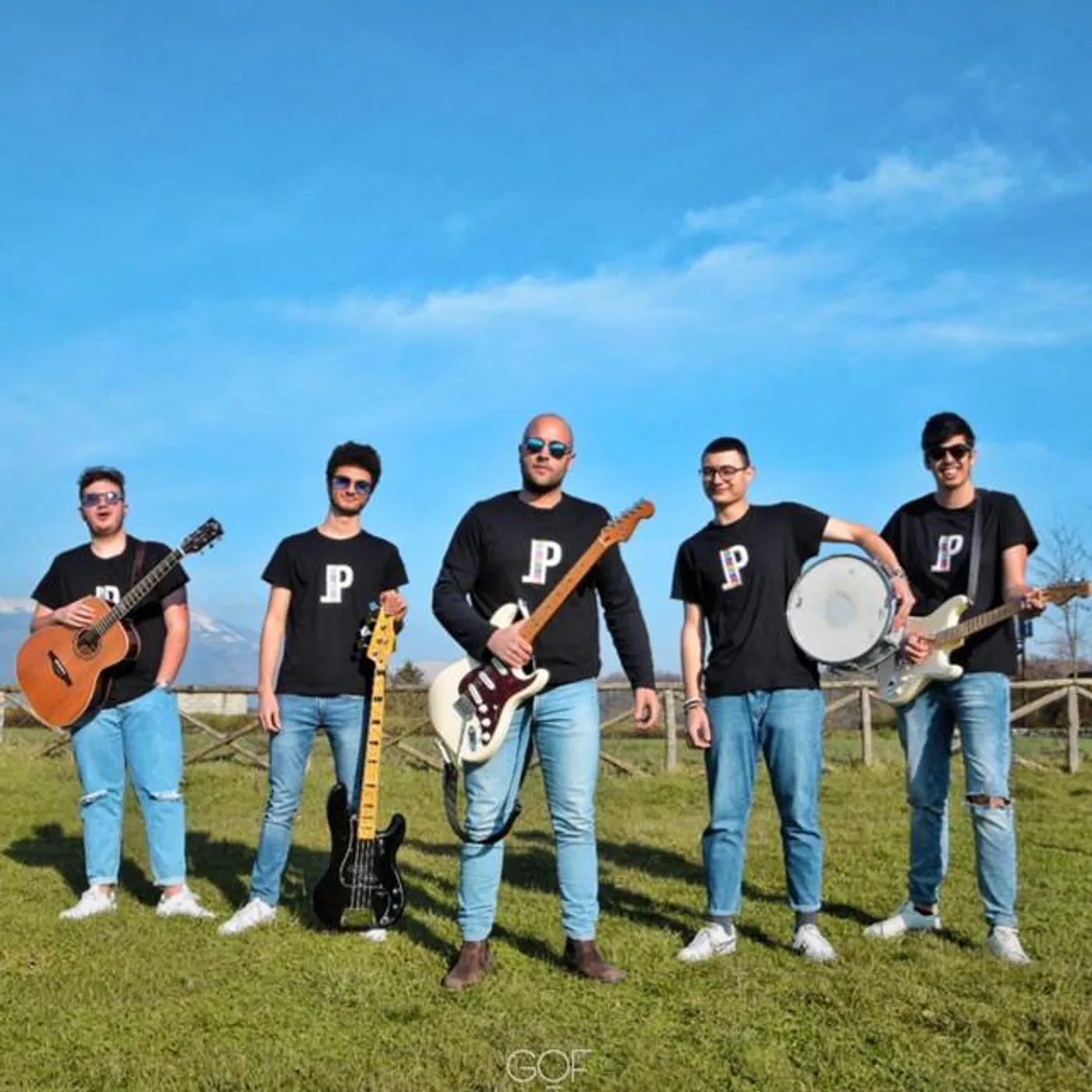 Linee Parallele Brand Page