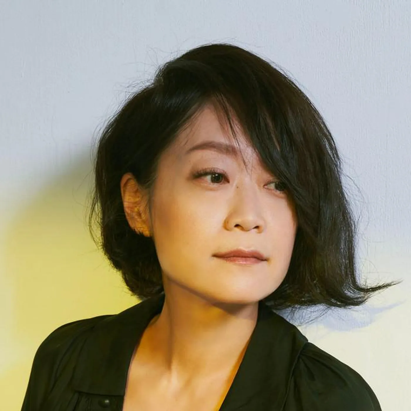 Lisa Djaati Brand Page