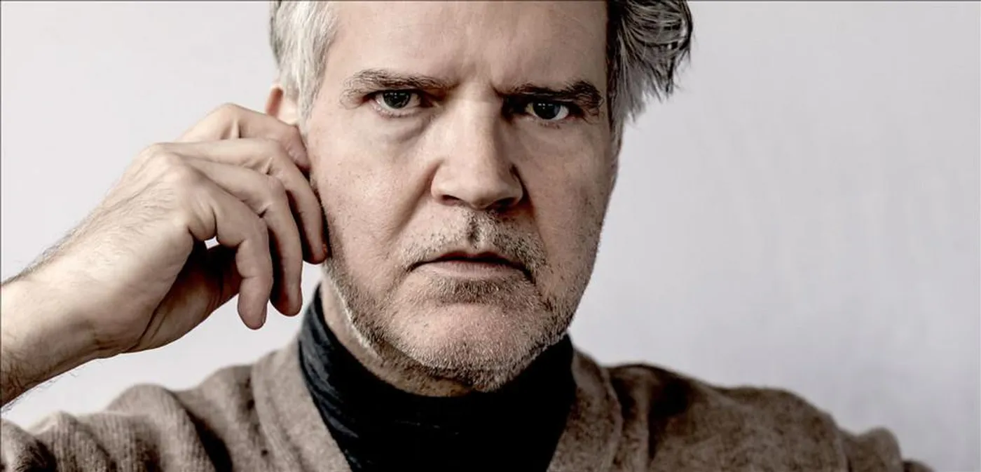 Lloyd Cole