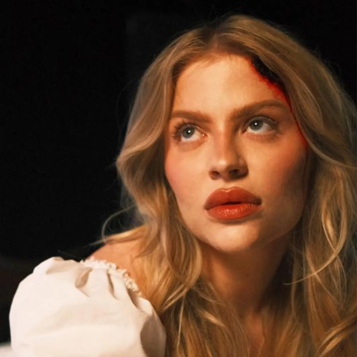 Luísa Sonza Brand Page