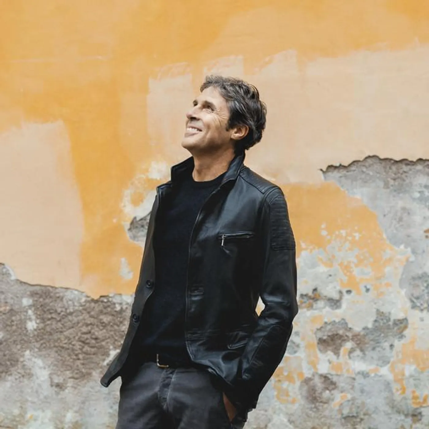 Luca Barbarossa Brand Page