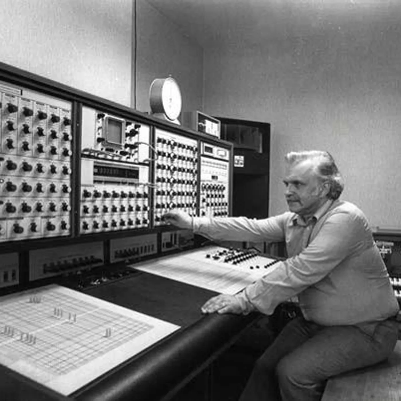 Lucien Goethals Brand Page