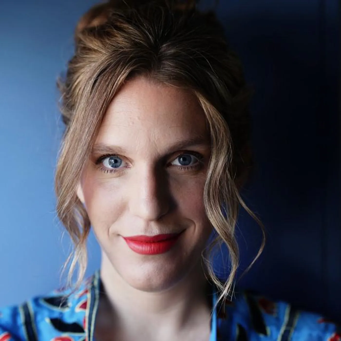 Luísa Sobral Brand Page