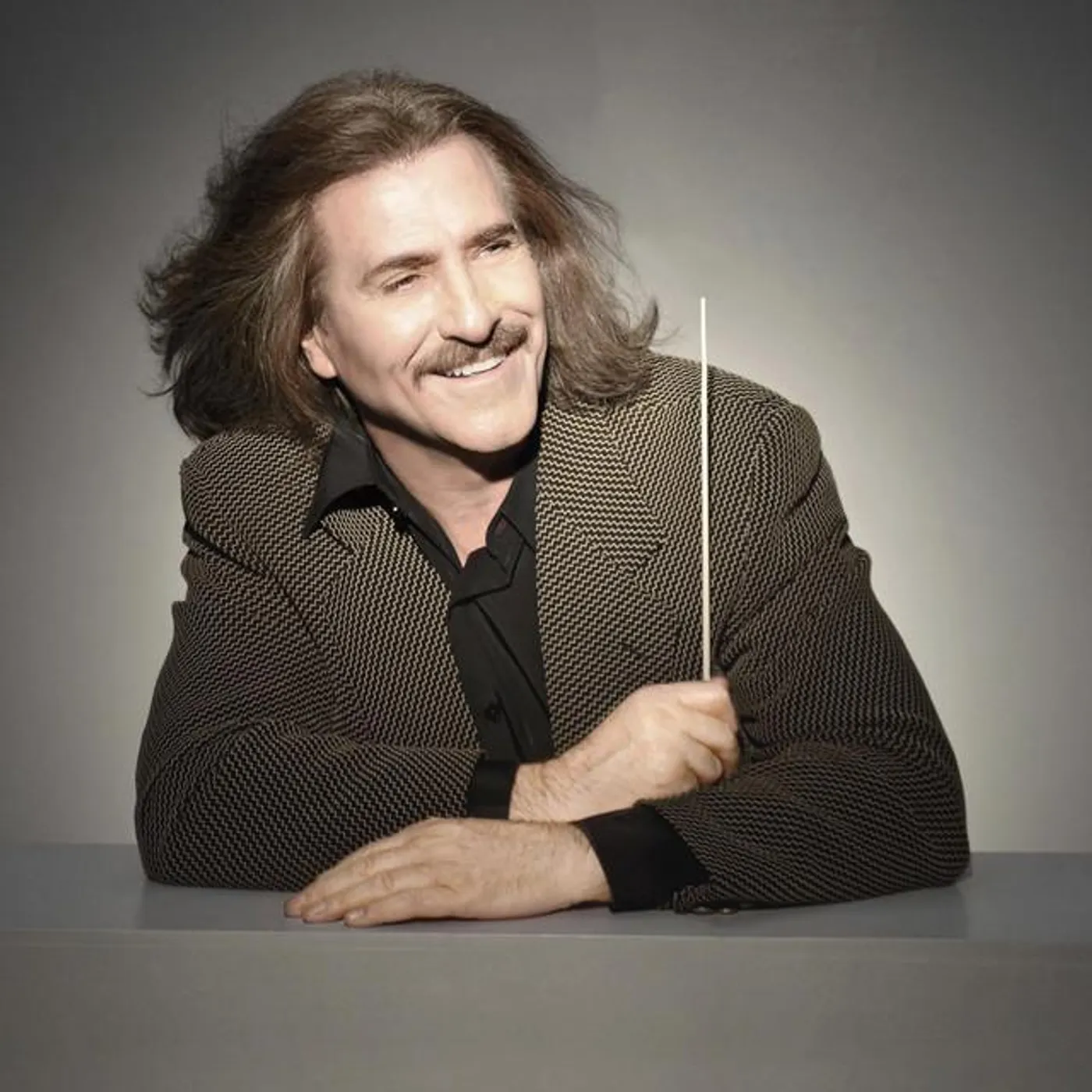 Luis Cobos Brand Page