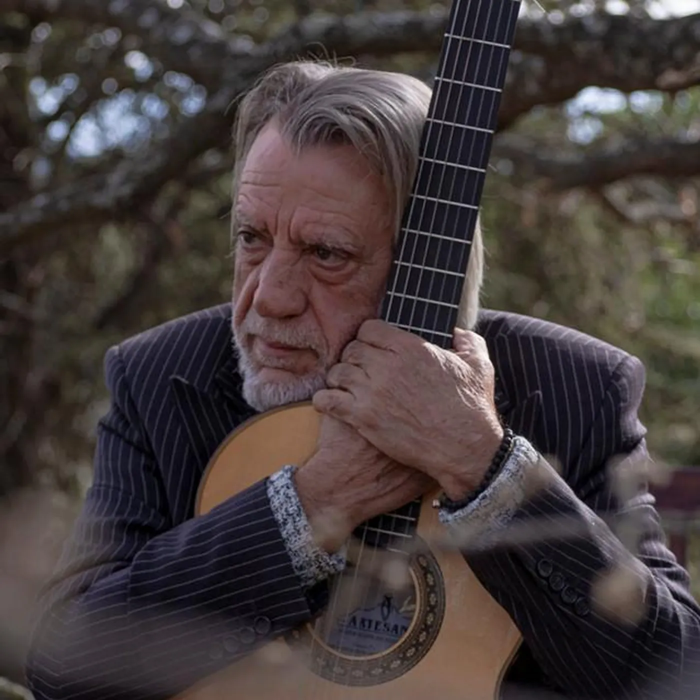 Luis Pastor Brand Page