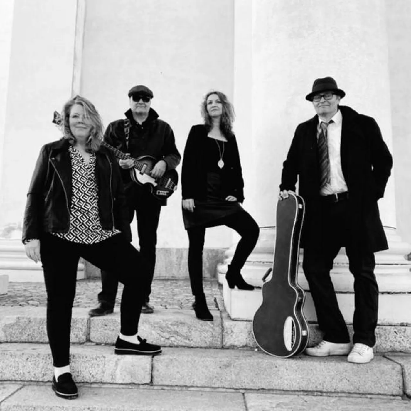 LukkoSulaa Brand Page