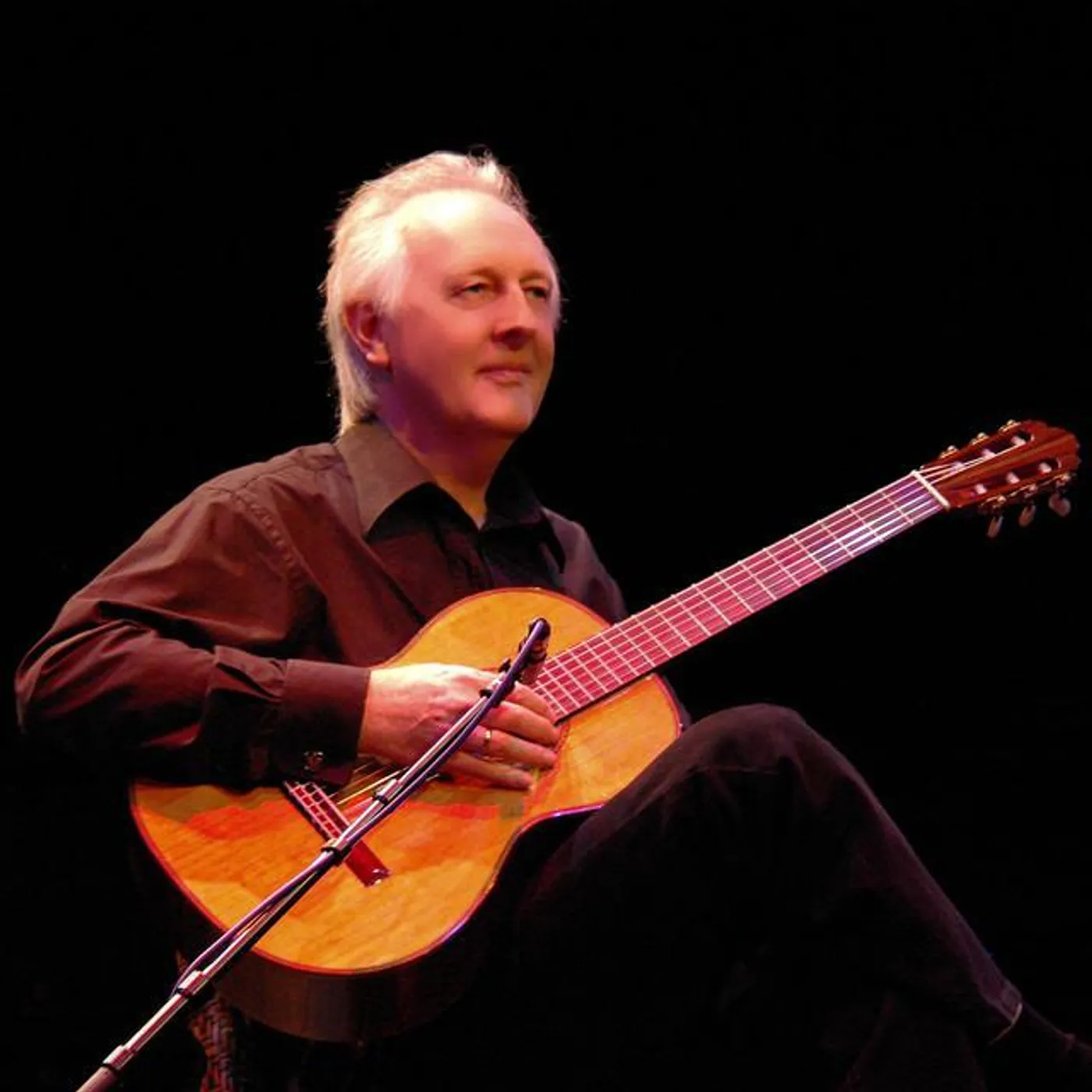 Luna Blanca Brand Page