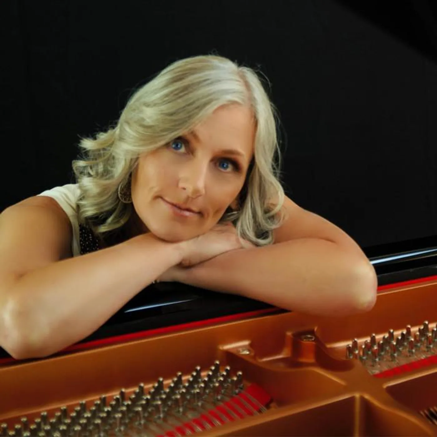 Lynn Tredeau Brand Page