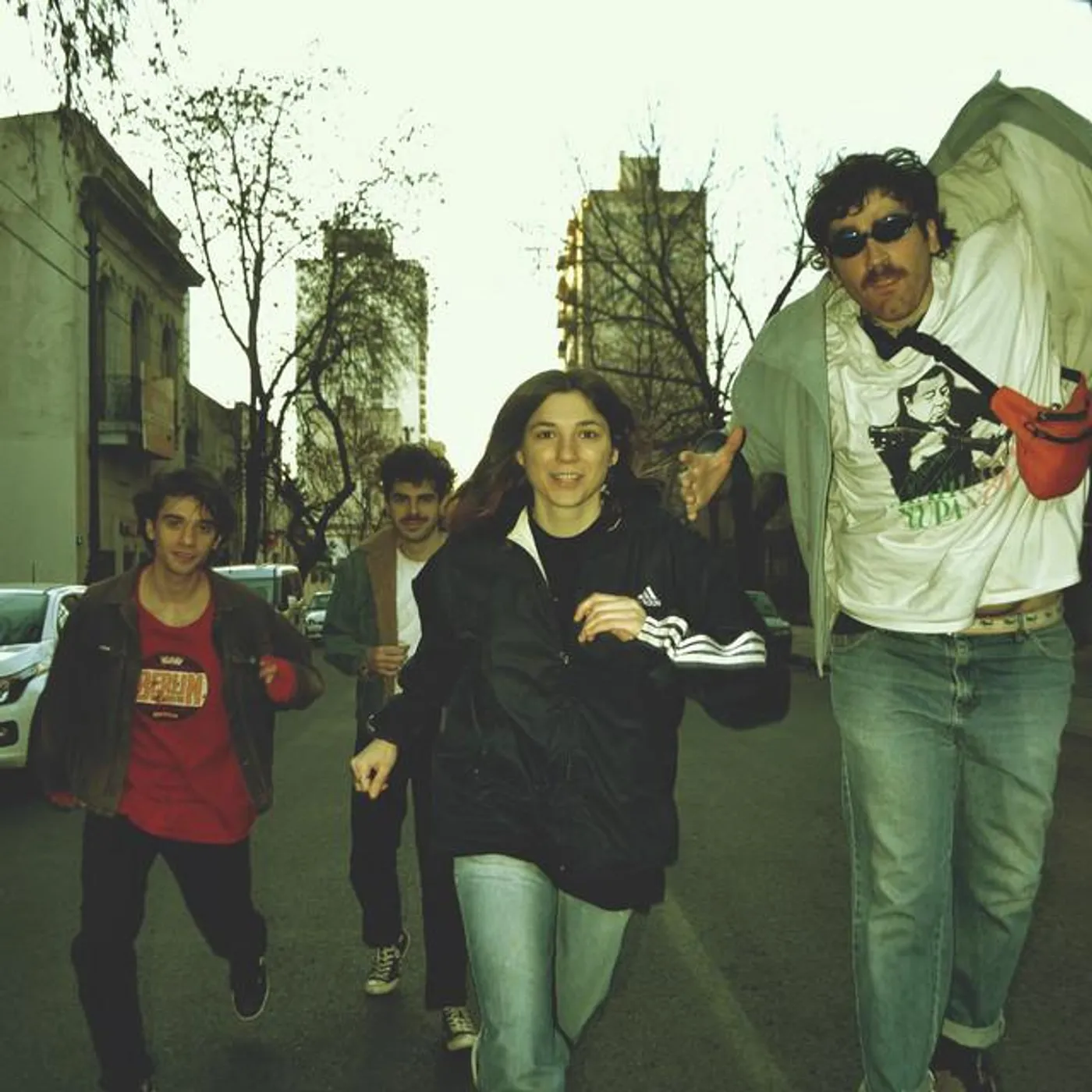 Mora y los Metegoles