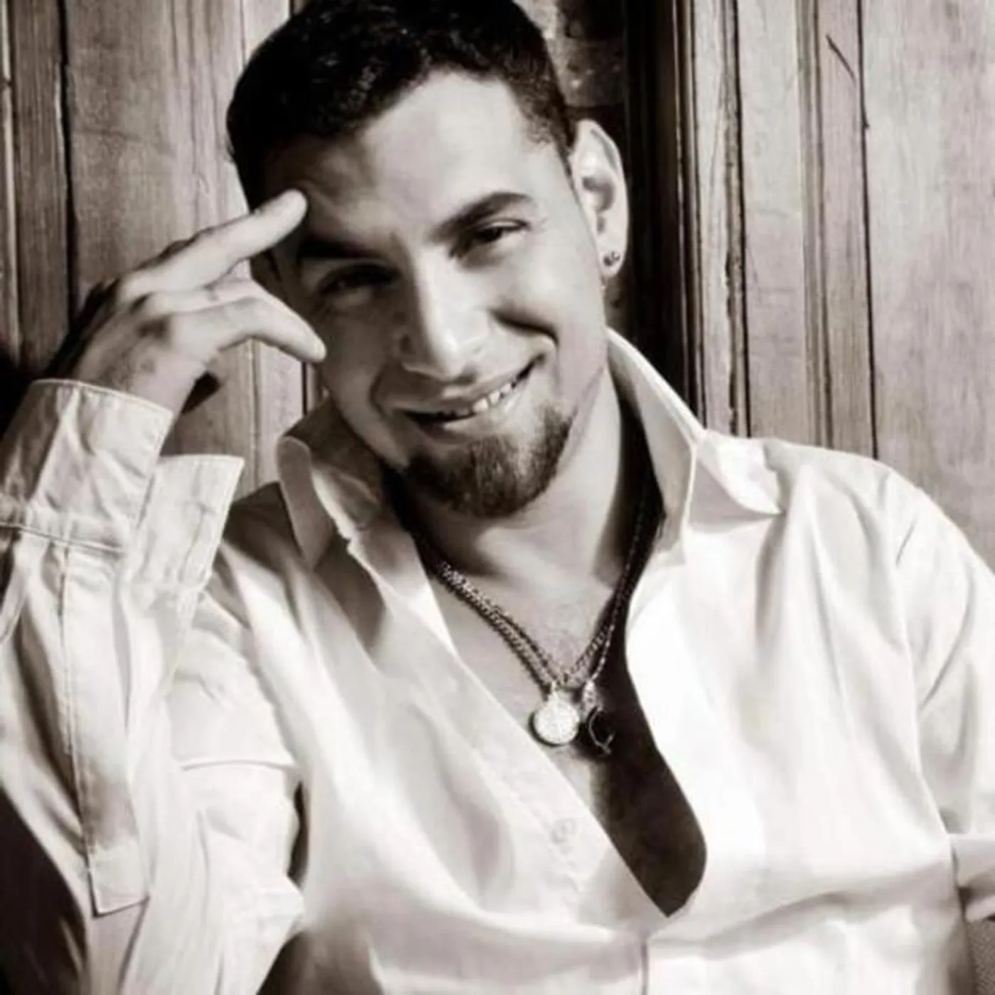 Matías Hazrum Brand Page