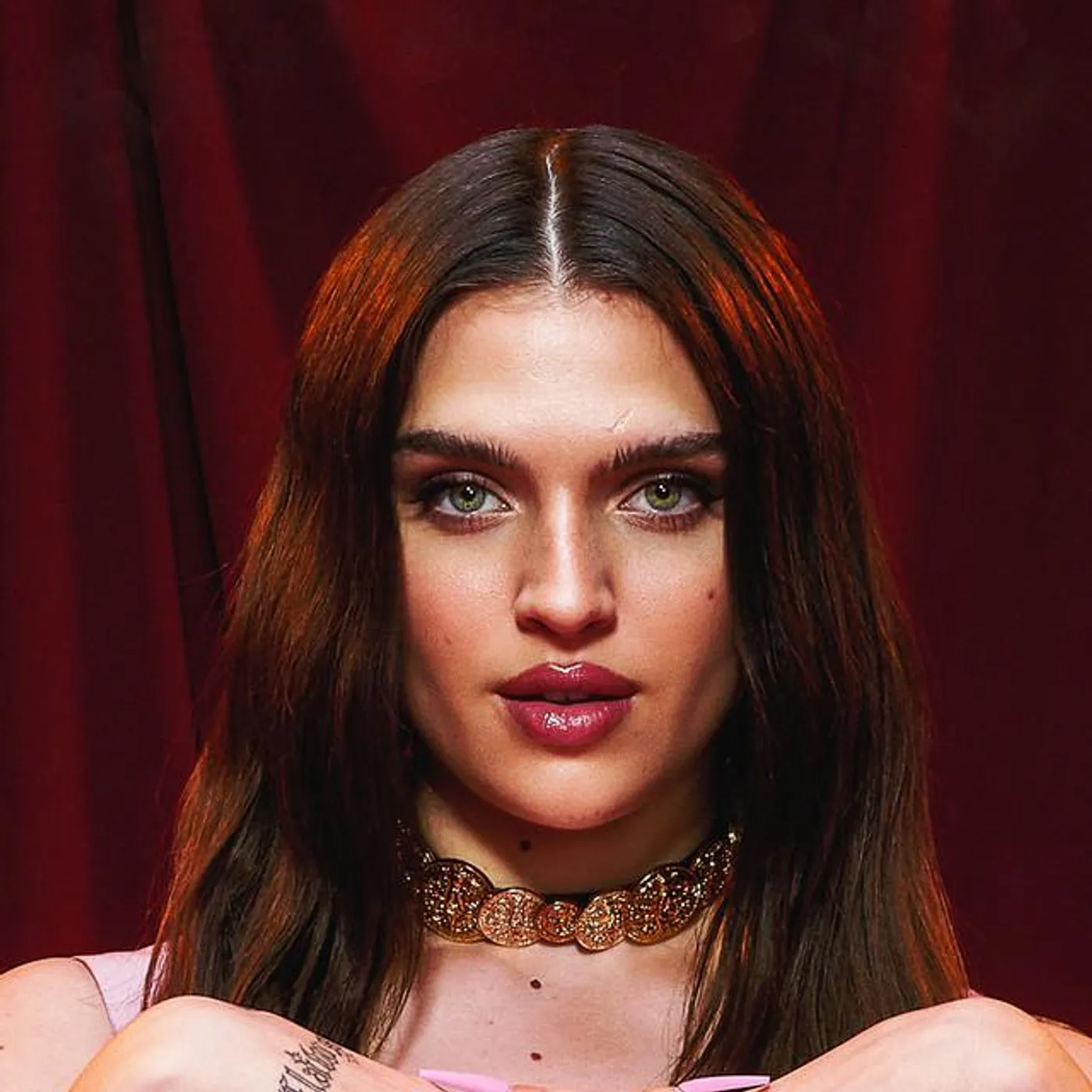 Mae Muller Brand Page