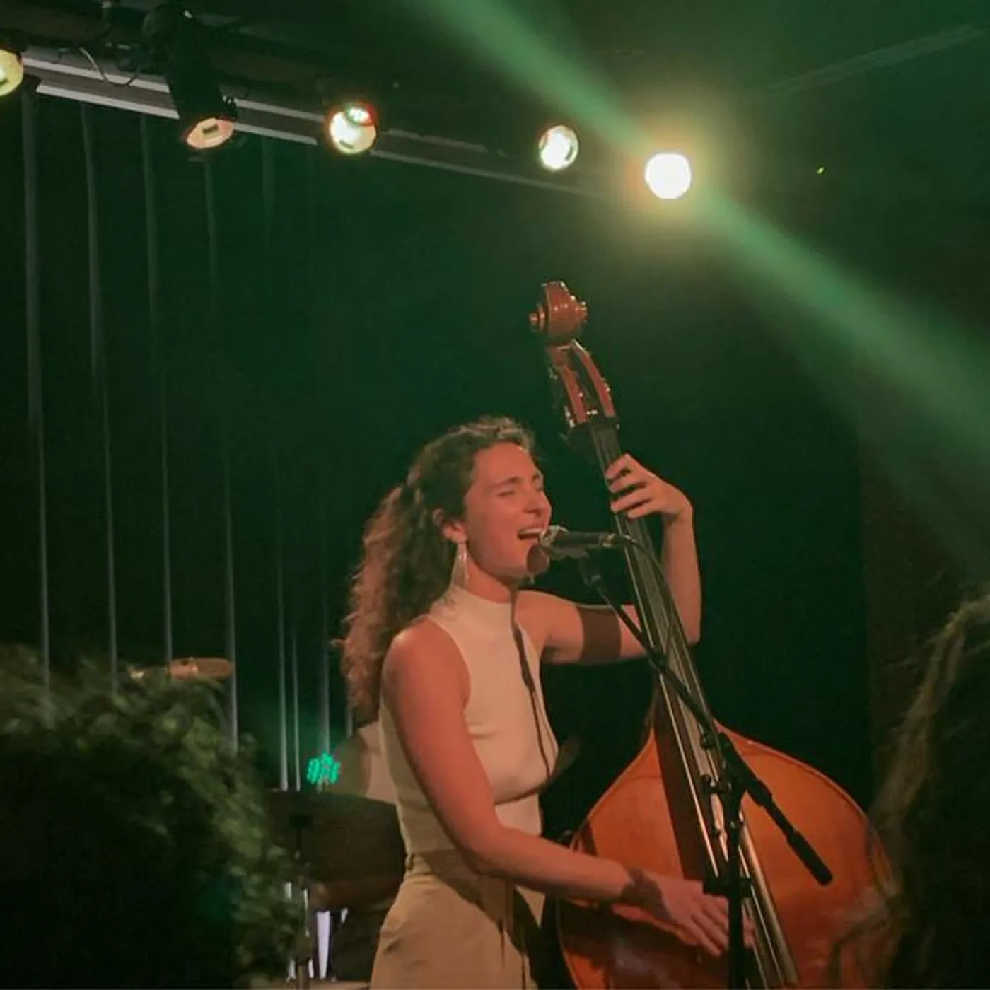 Magalí Datzira Brand Page