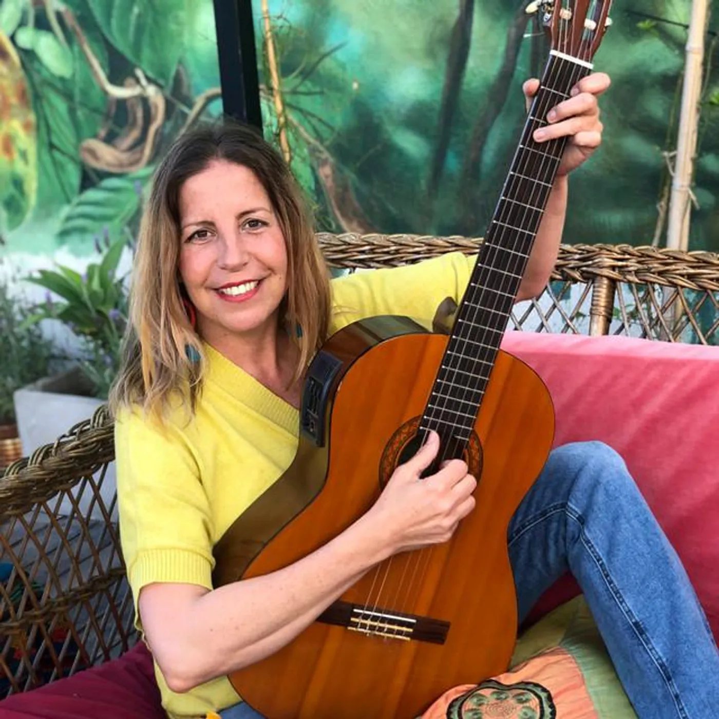 Magdalena Fleitas Brand Page