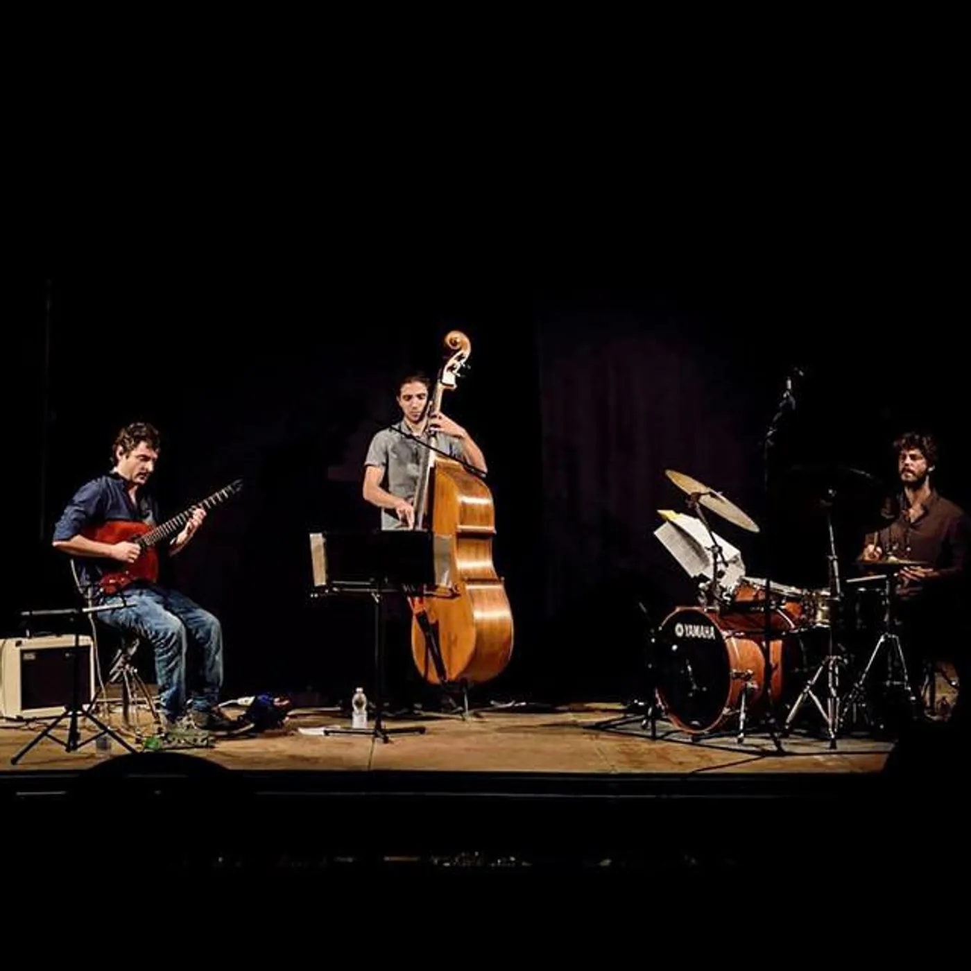 Magnelli Trio "A032"