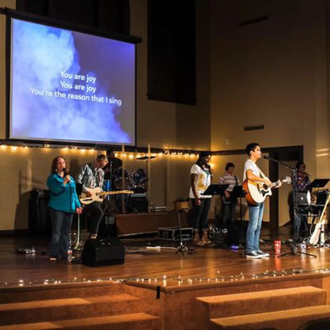 Magnify Worship Brand Page