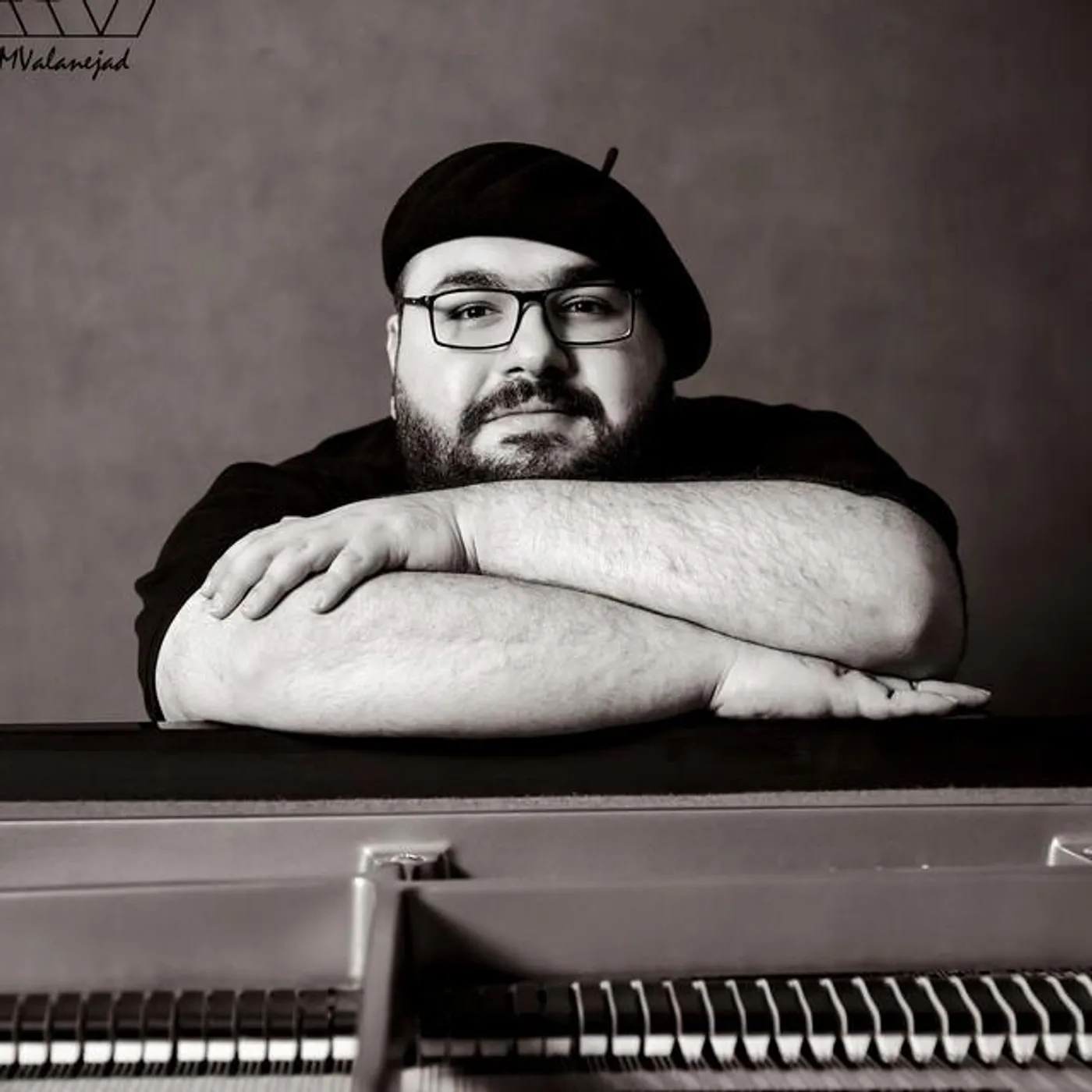 Mahmoud Valanejad Brand Page