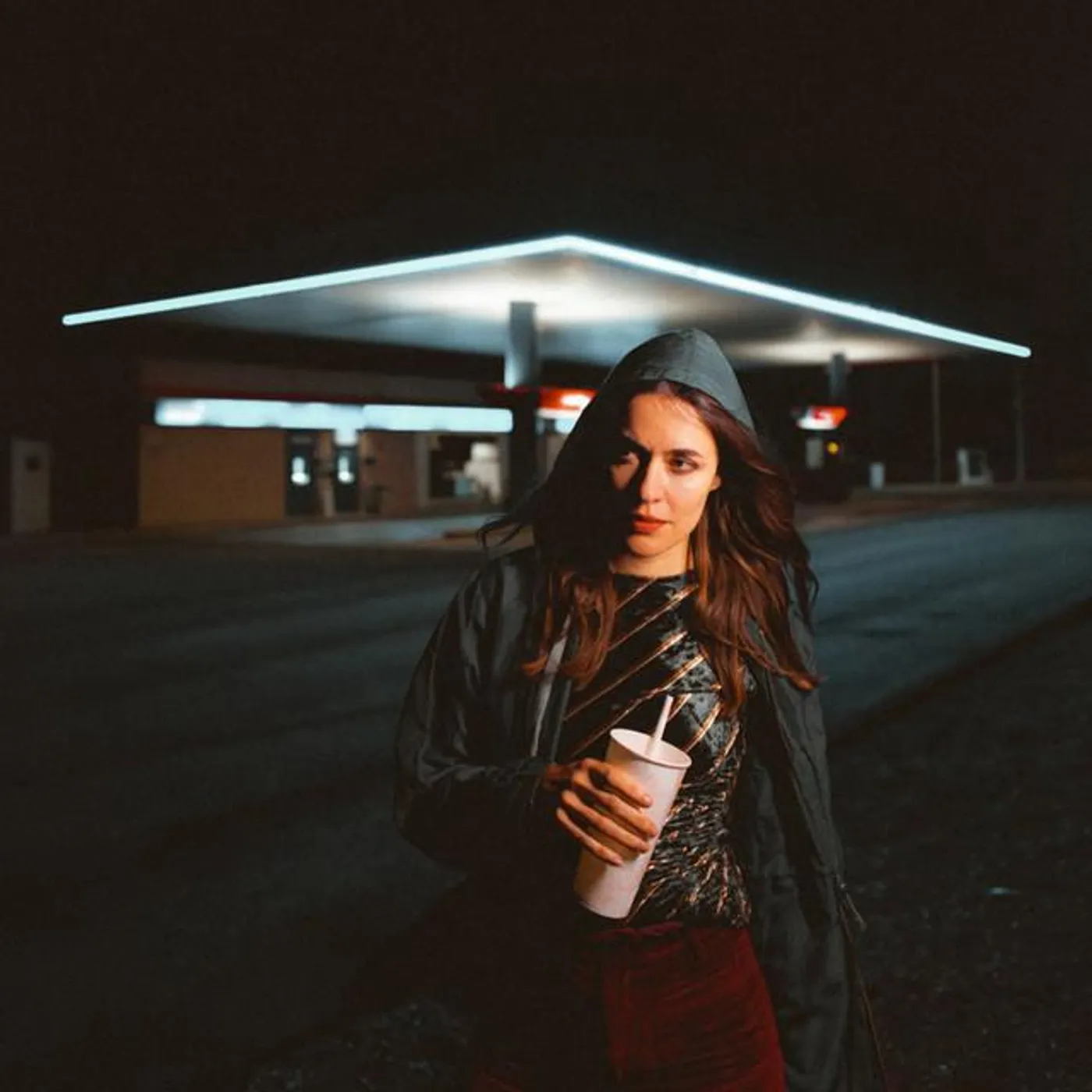 Maika Makovski Brand Page