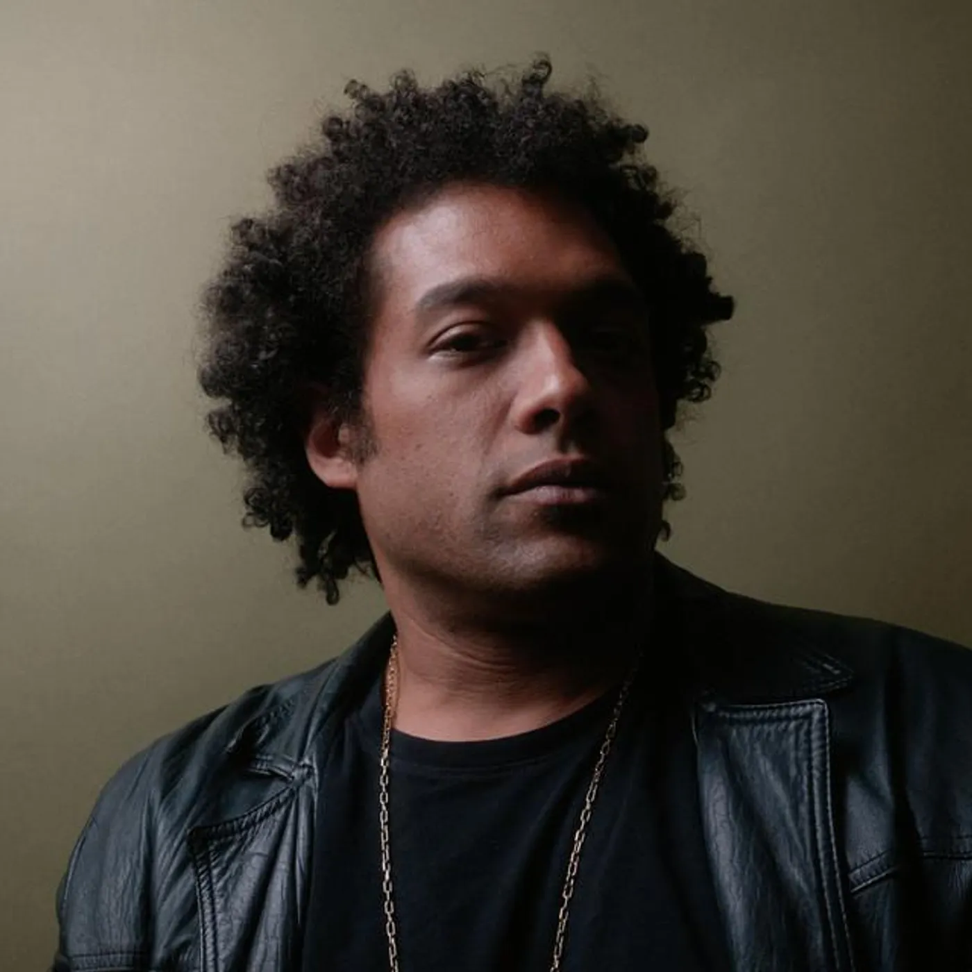 Makaya McCraven Brand Page