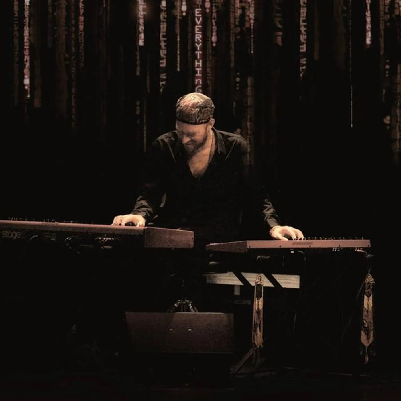 Maneesh de Moor Brand Page