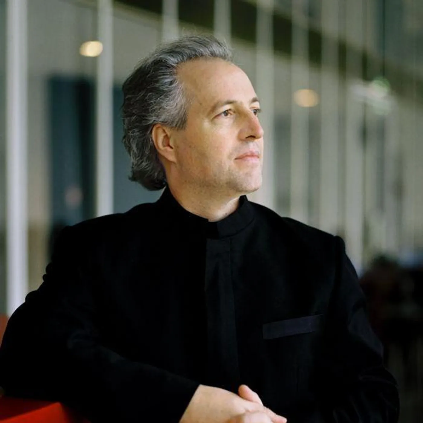 Manfred Honeck Brand Page