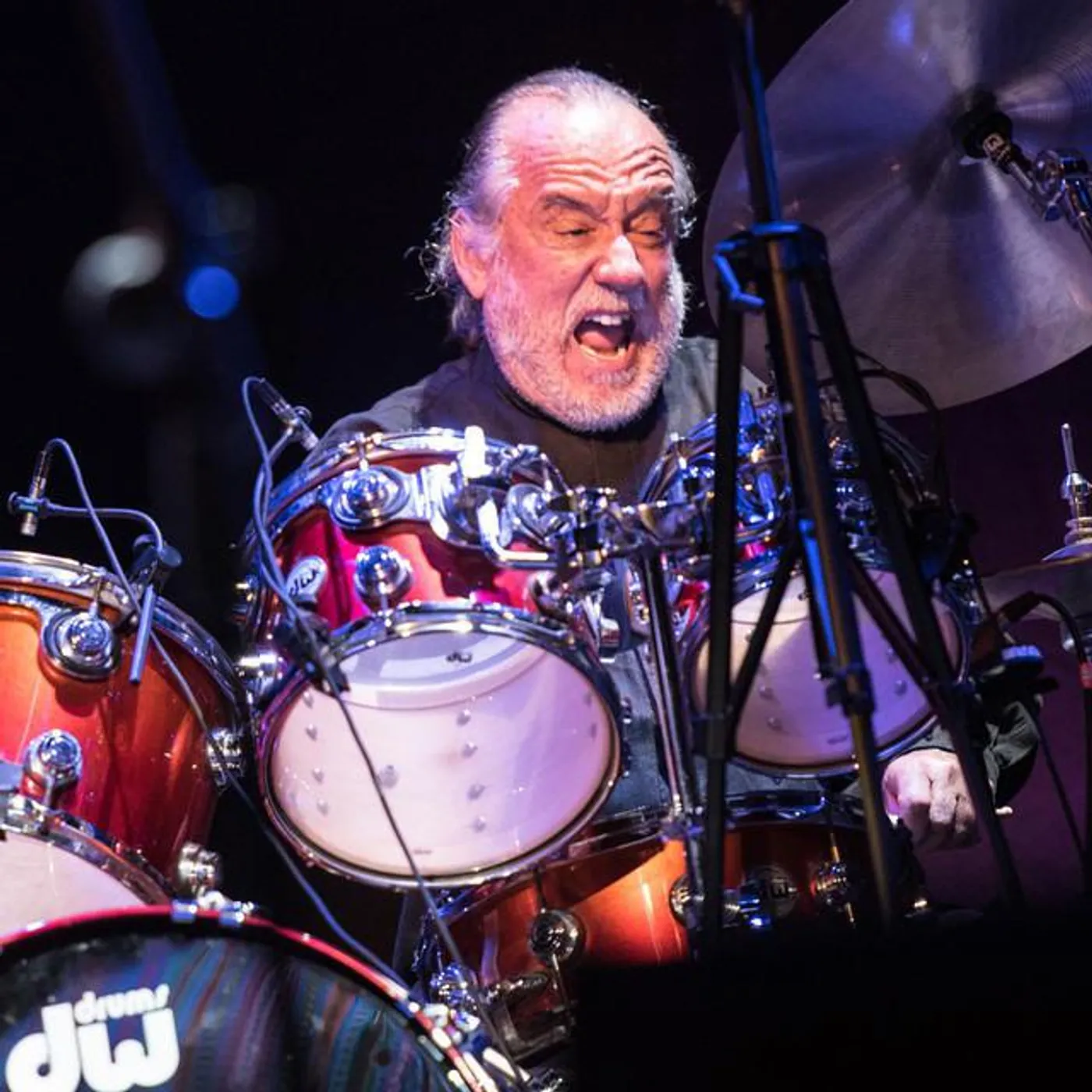 Manongo Mujica Brand Page