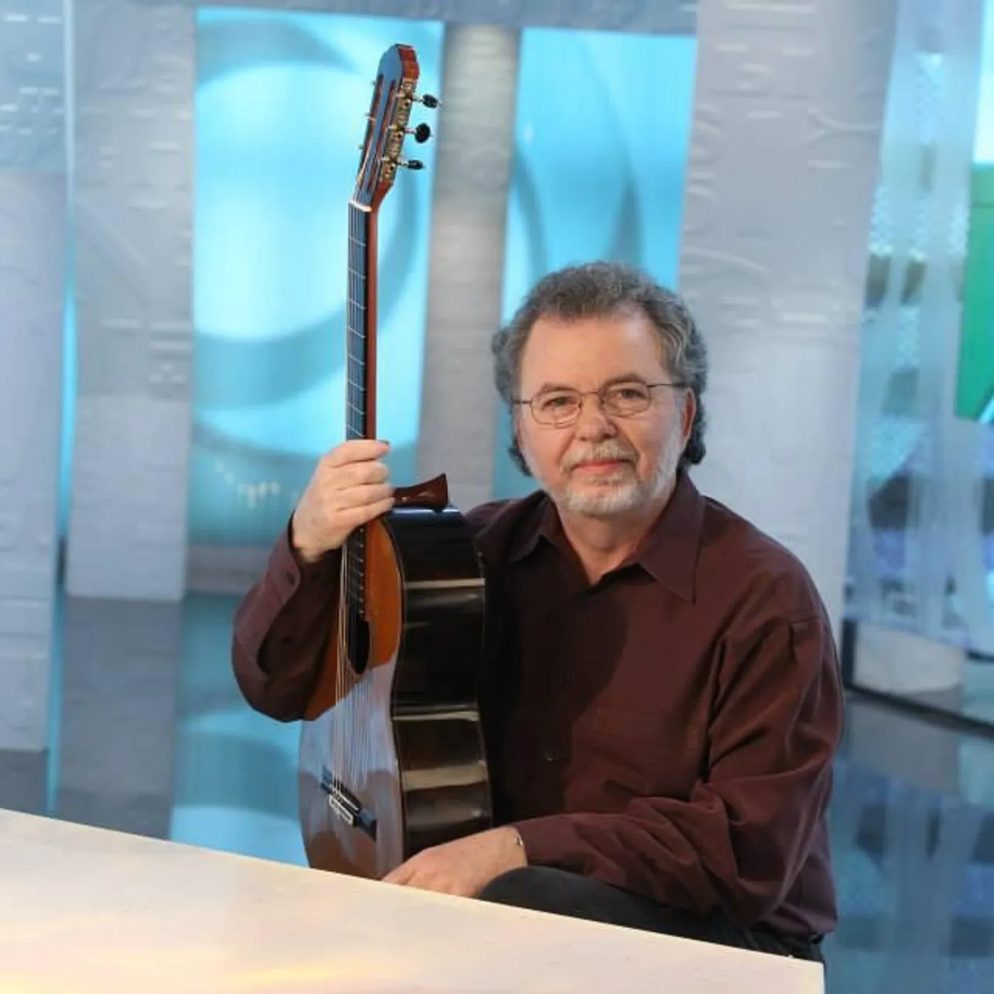 Manuel Barrueco Brand Page