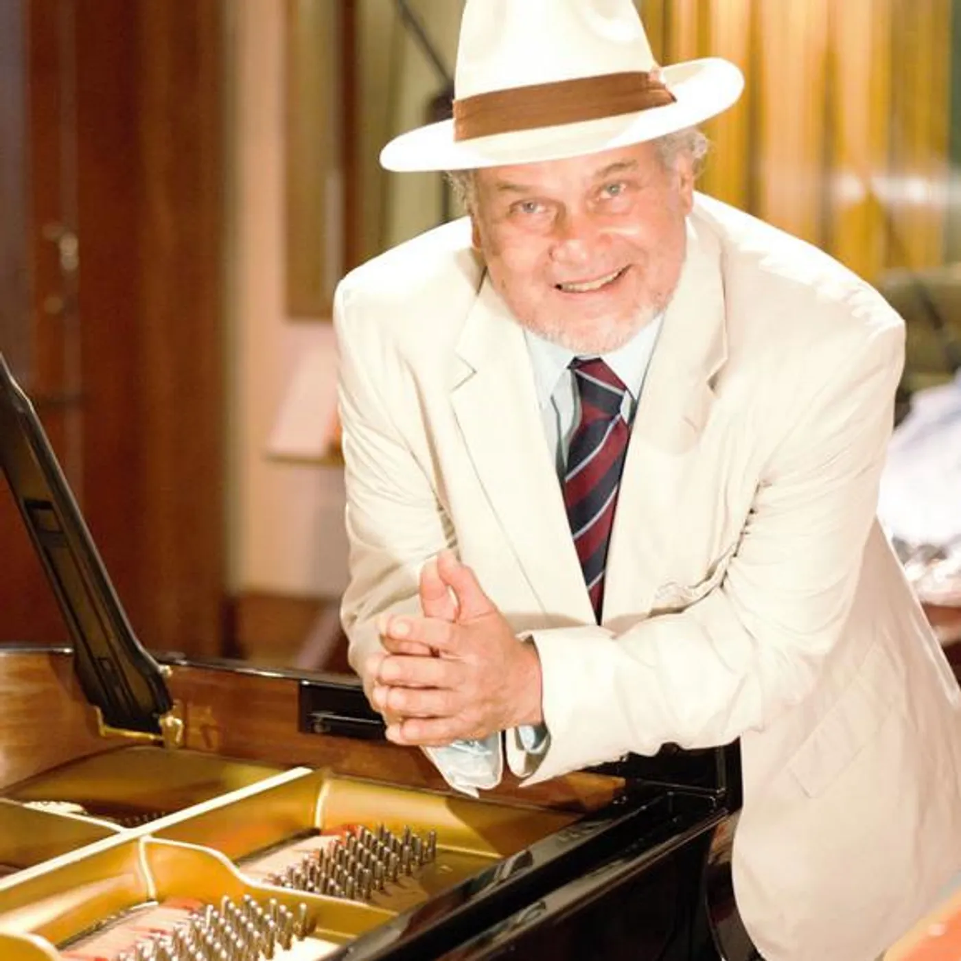 Marcos Ariel Brand Page