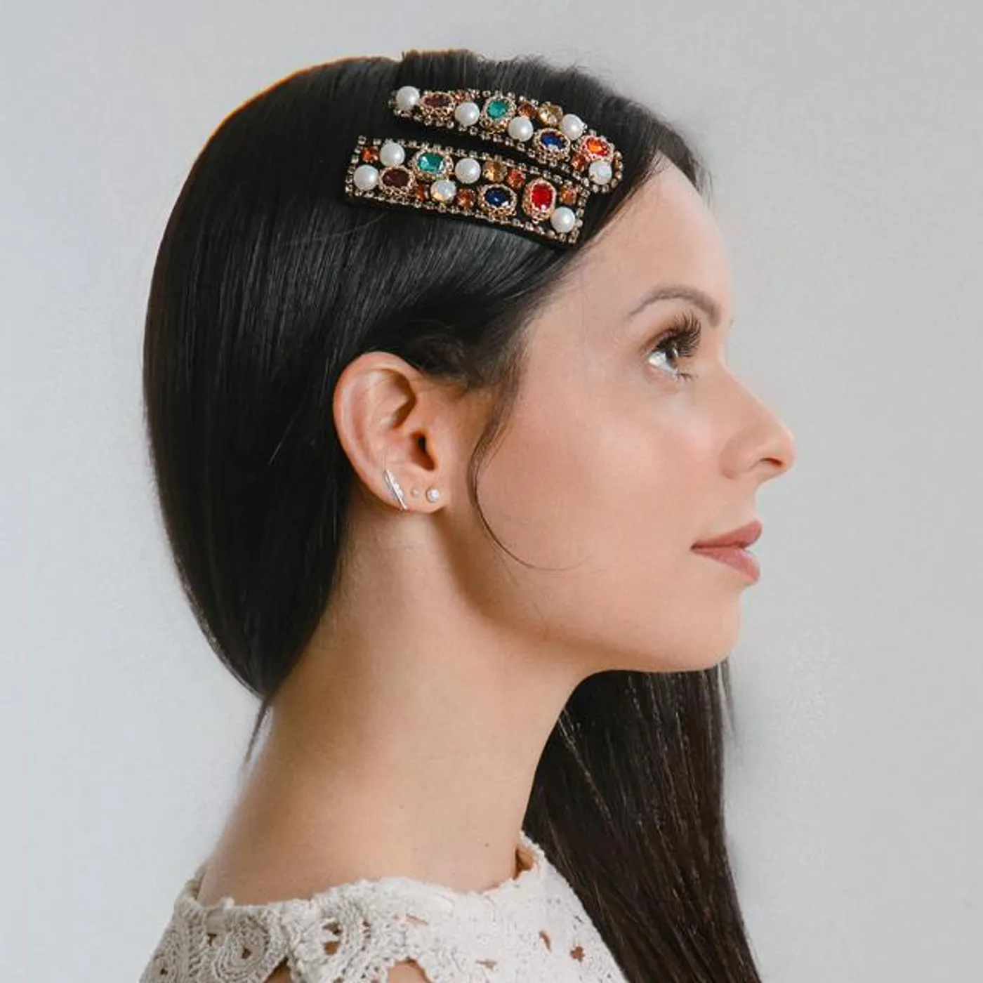 Marcela Tais Brand Page