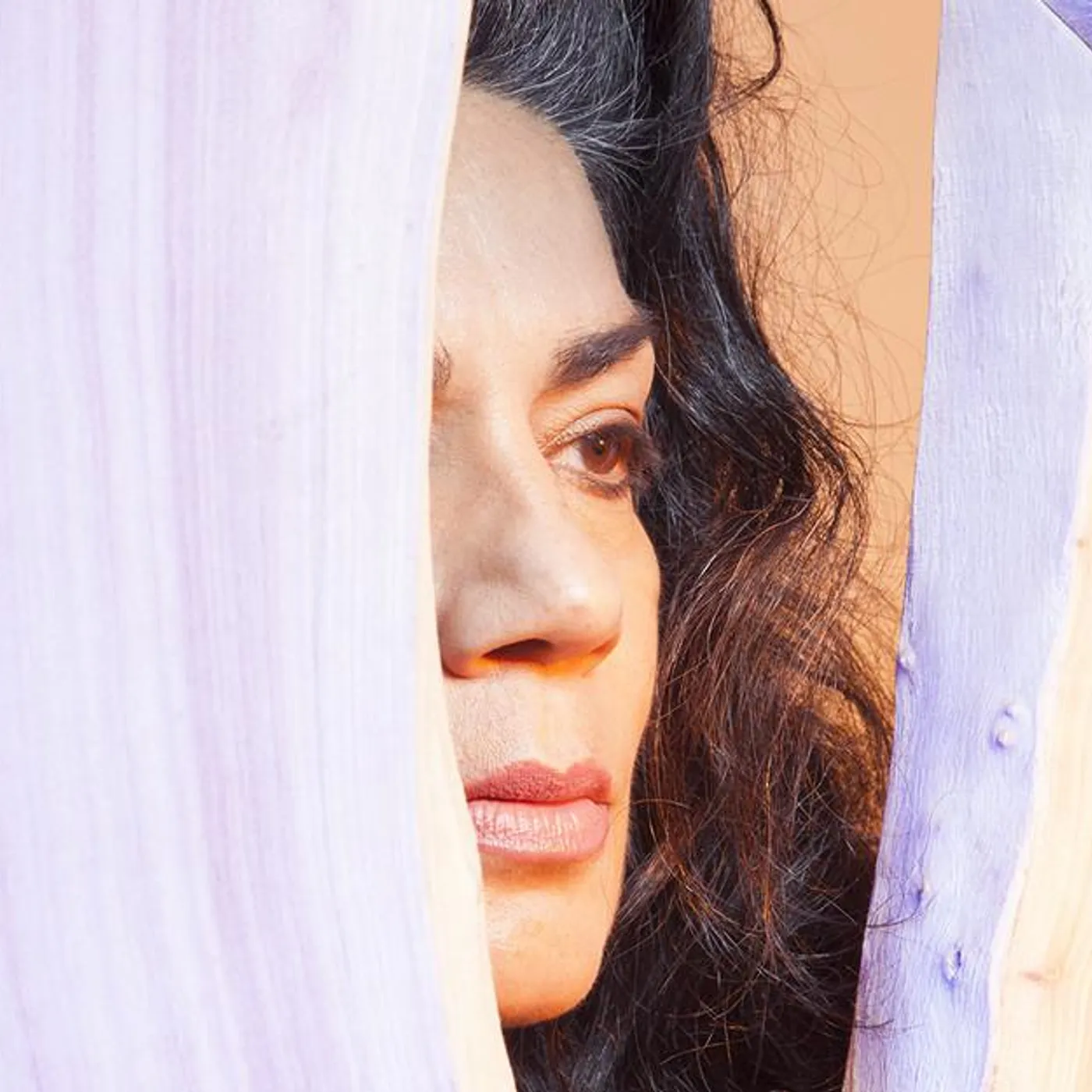 Mariana Baraj Brand Page