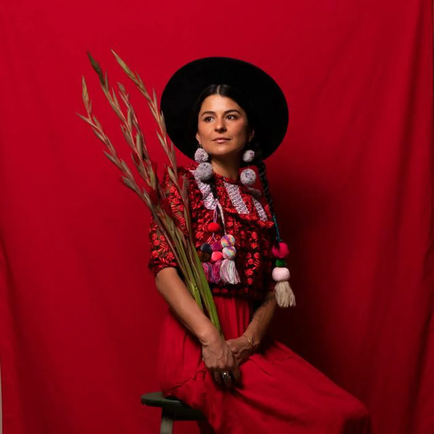 Mariee Sioux Brand Page