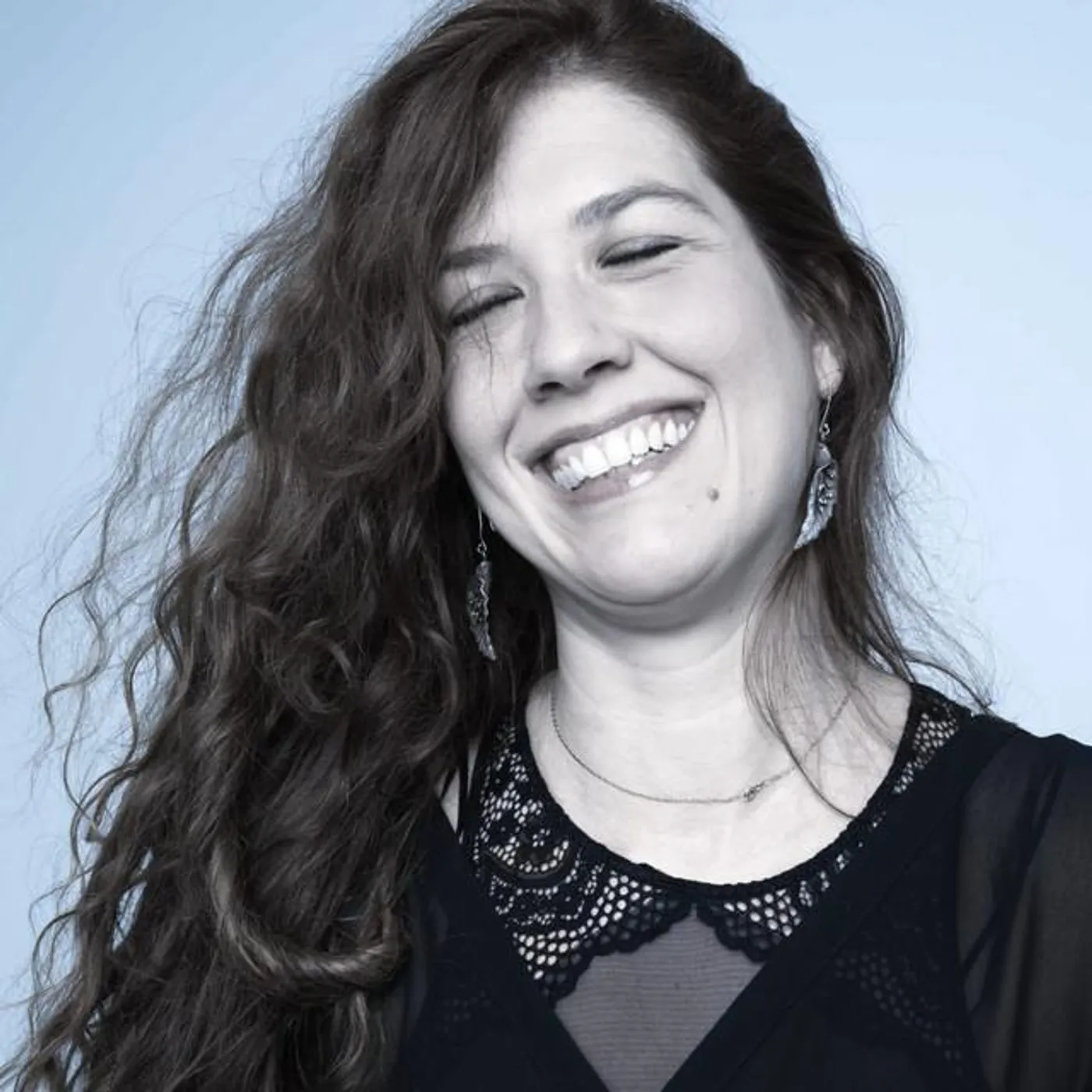 Mariel Martínez Brand Page