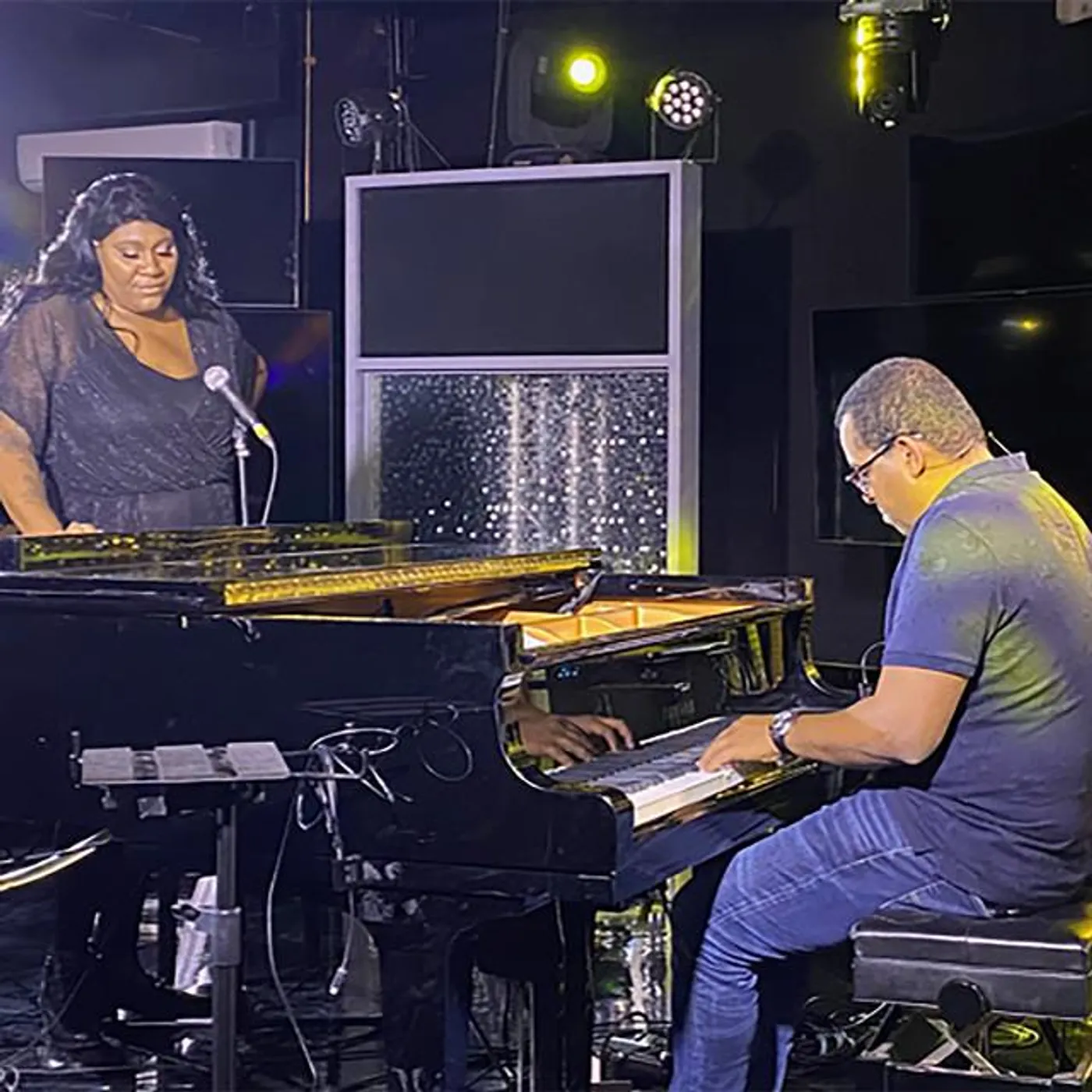 Melissa Bedard Brand Page